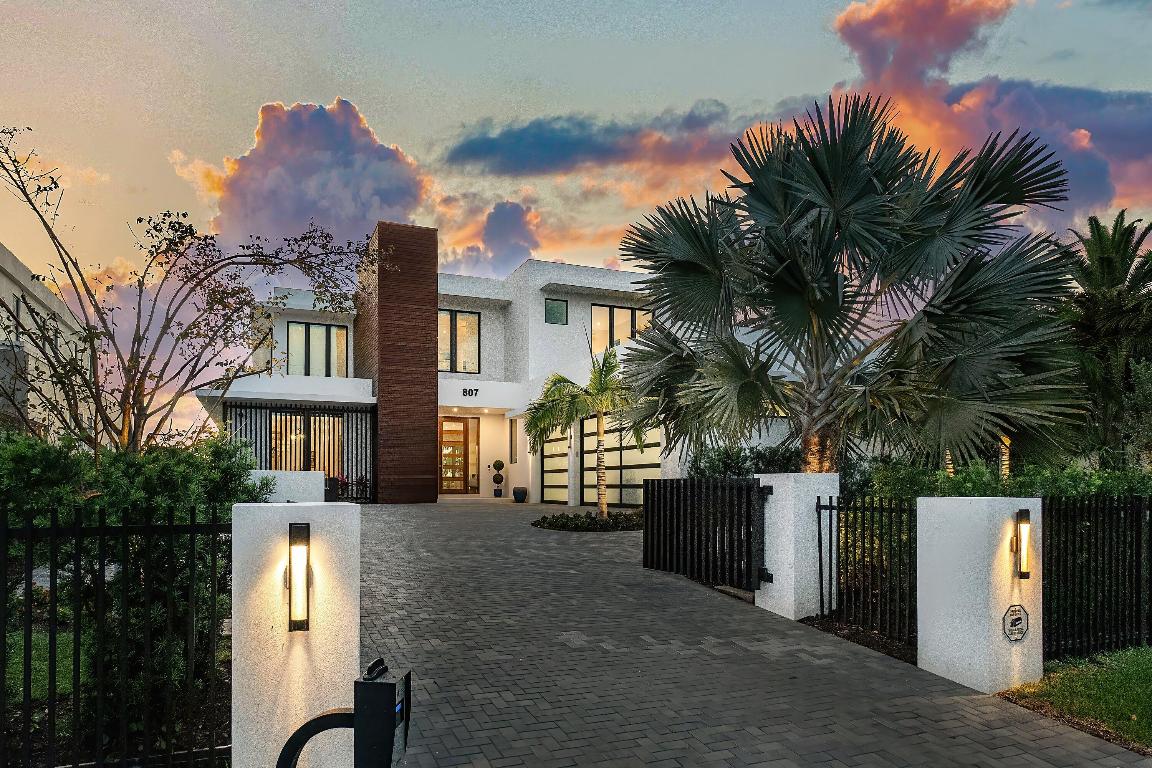 Lake Shores - Residential