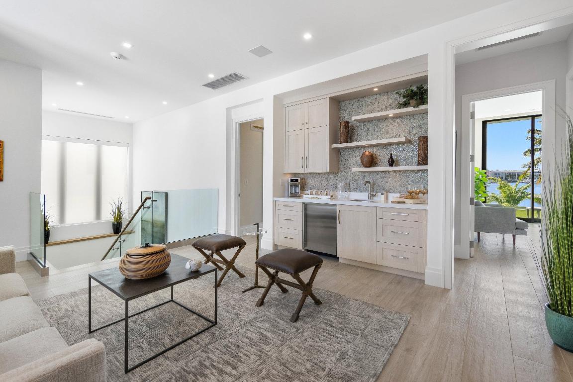 Lake Shores - Residential