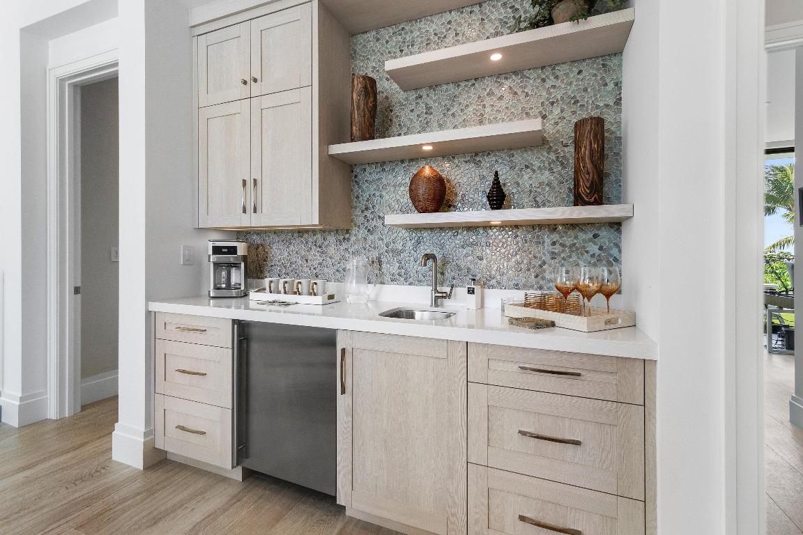 Lake Shores - Residential