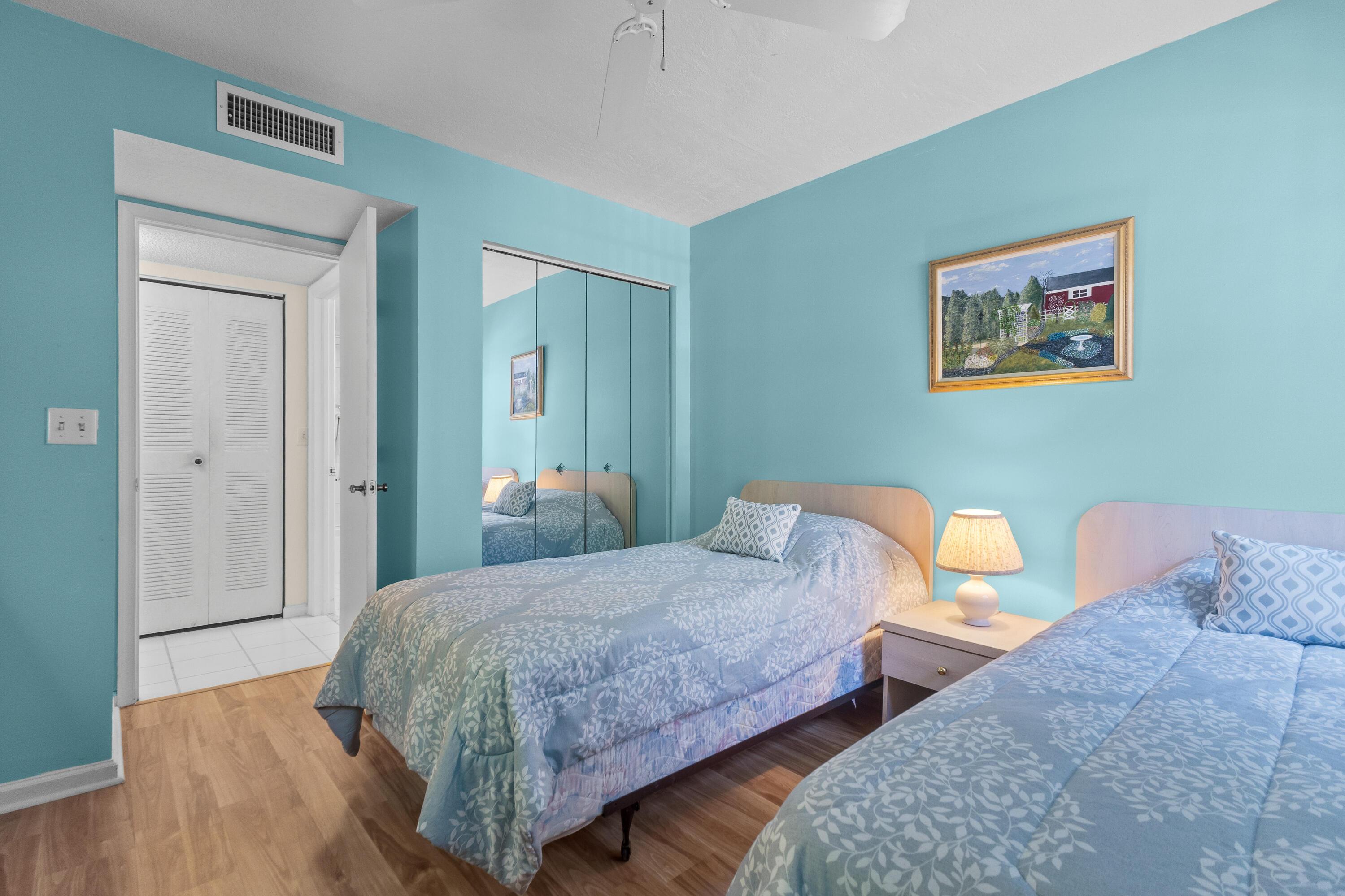 SUN VALLEY EAST CONDO - Residential