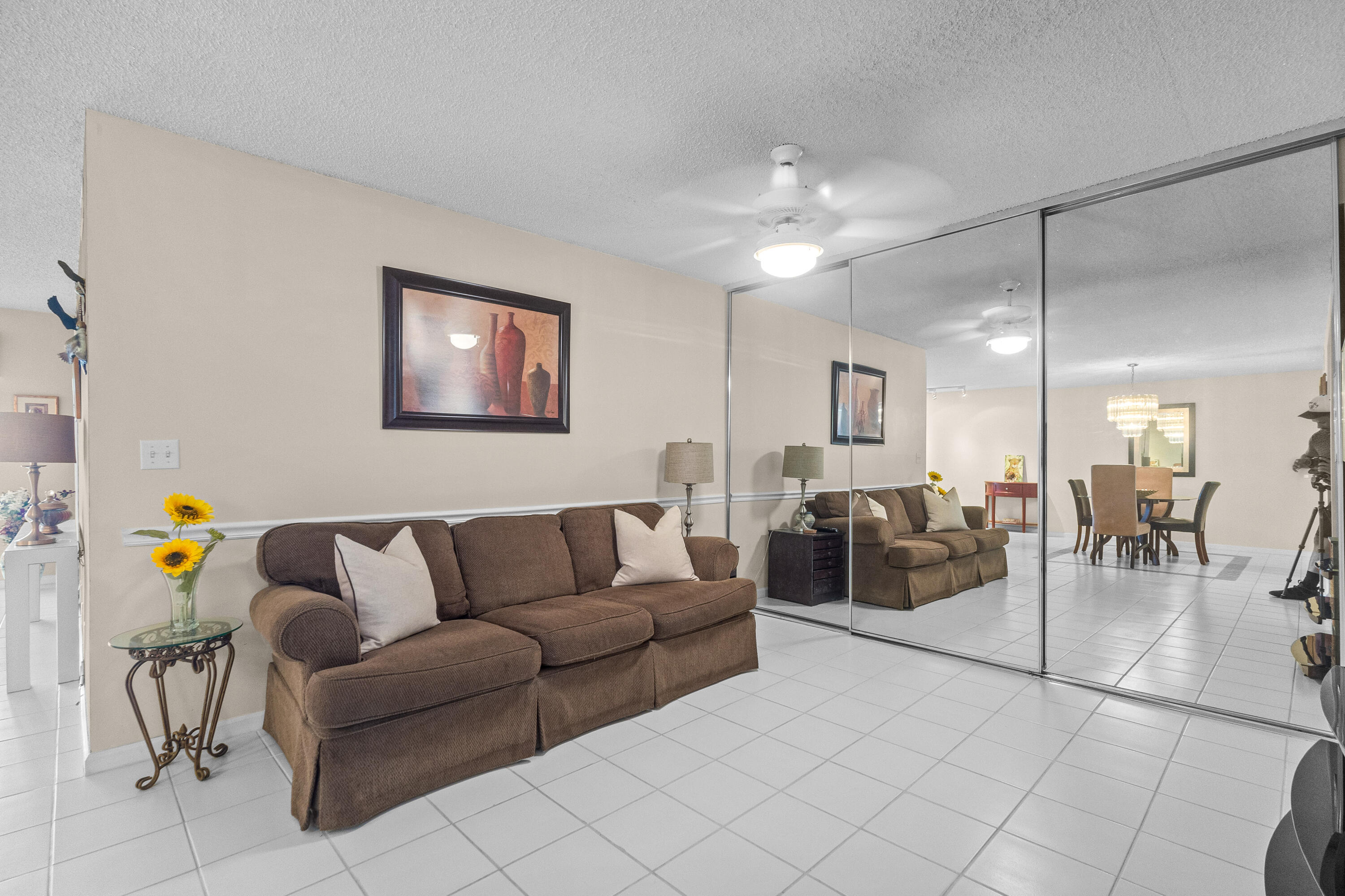 SUN VALLEY EAST CONDO - Residential