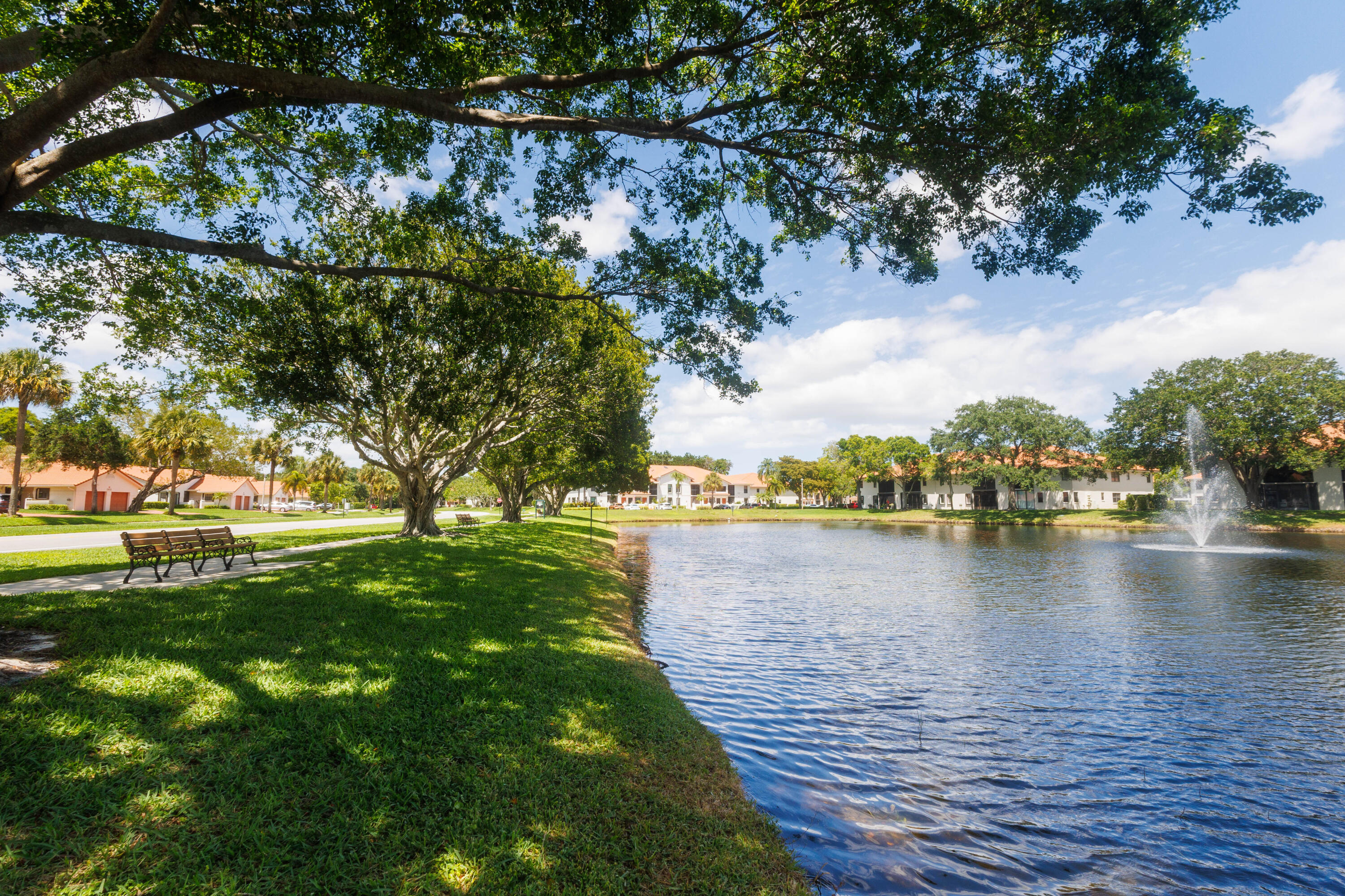 SUN VALLEY EAST CONDO - Residential