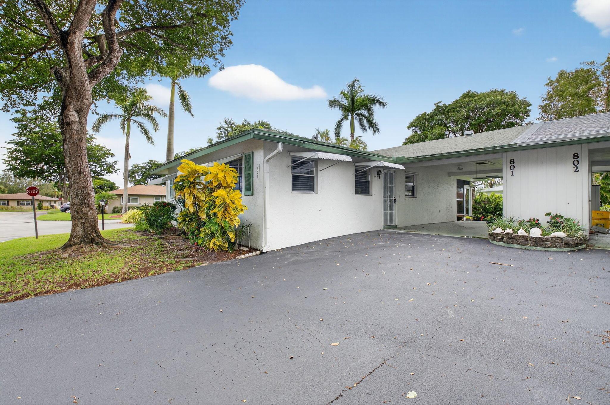 Spacious Corner 2/2 - Available for Annual Lease Now!Move right into this light-filled corner residence featuring a smart open layout, updated kitchen, abundant storage, spacious bedrooms, and a large Florida room--perfect for relaxing or entertaining. Enjoy the convenience of covered parking and a short stroll to the community pool.Ideally located in the heart of it all, you'll be just minutes from shops, restaurants, entertainment, highways, and airports.Don't wait--schedule your showing today and make this your new home!