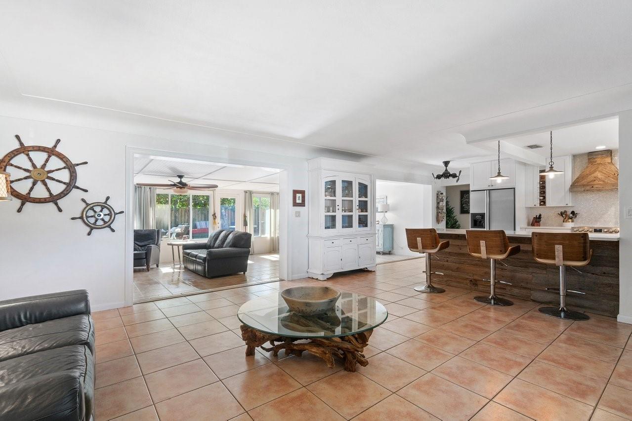 HILLSBORO ISLES 29-4 B - Residential