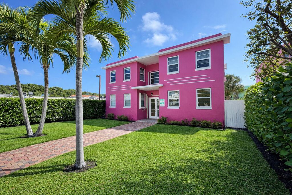 Photo of 14 S M Street #4, Lake Worth Beach, FL 33460 (MLS # R11159944)