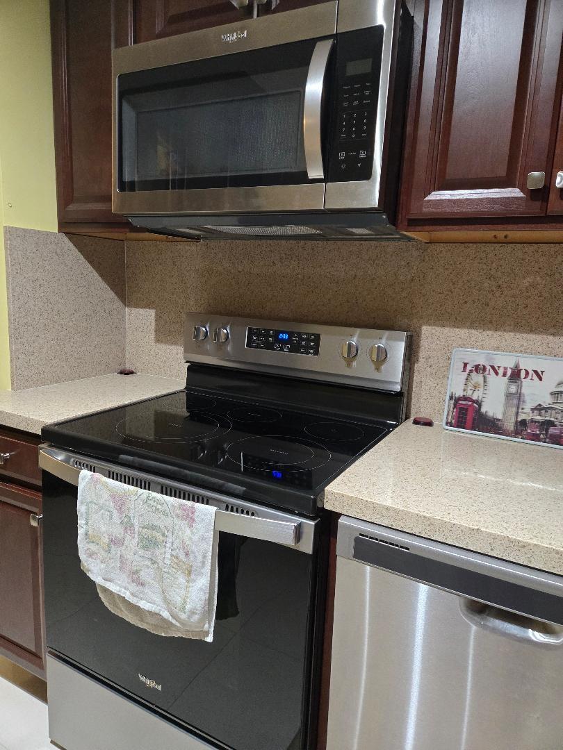 Oakland Grove Village - Residential