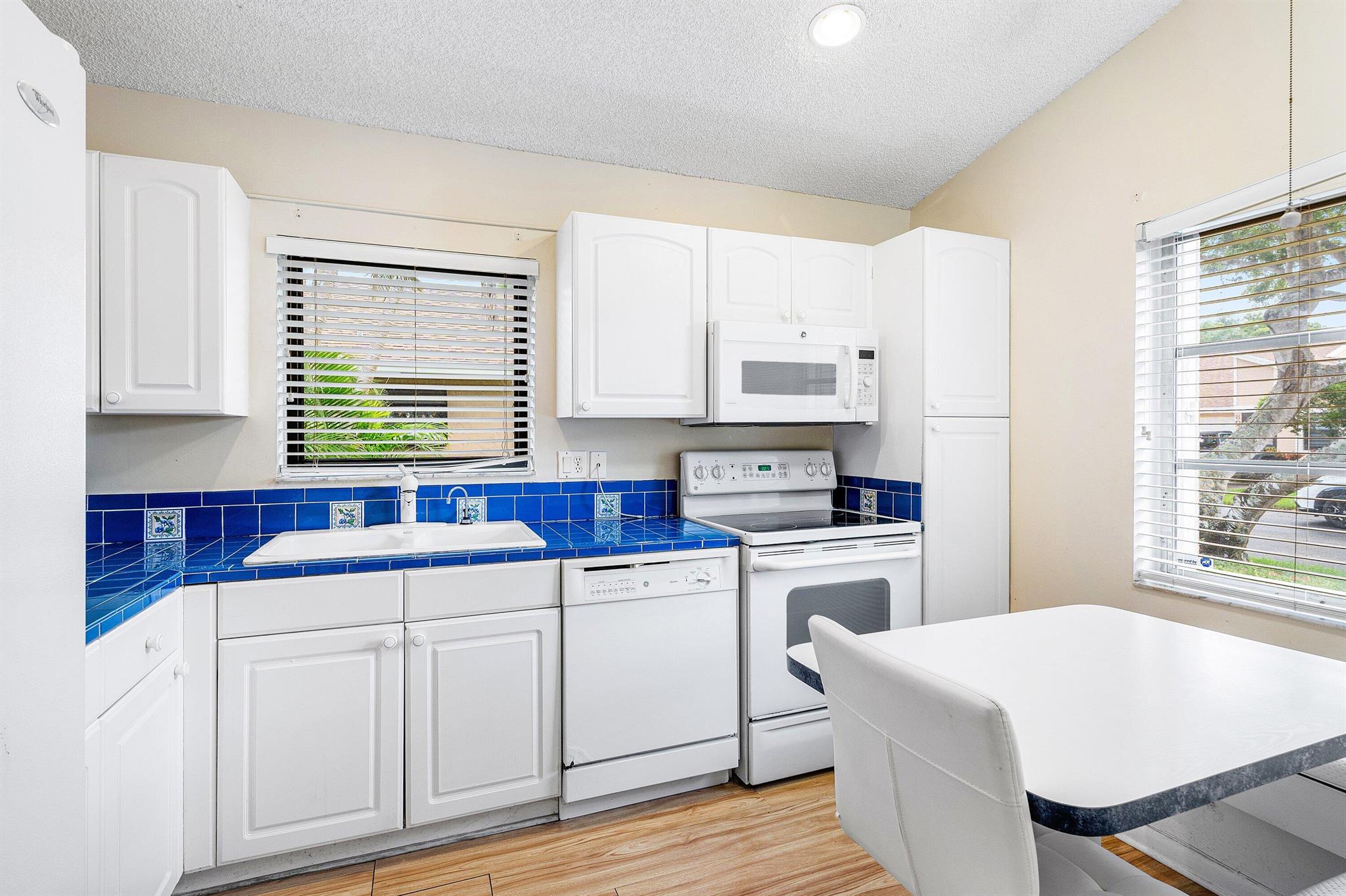 WHISPER WALK SECTION C CO - Residential