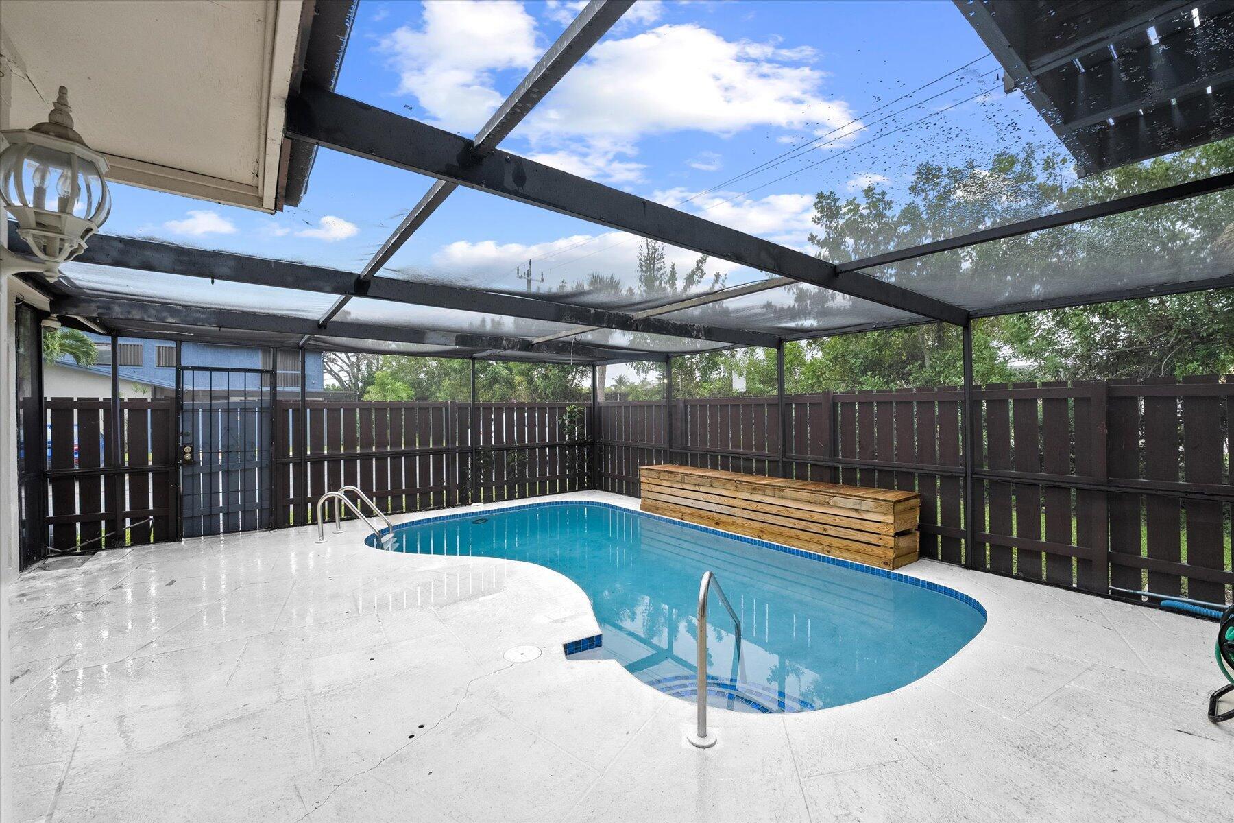 COUNTRY AS - Residential Lease