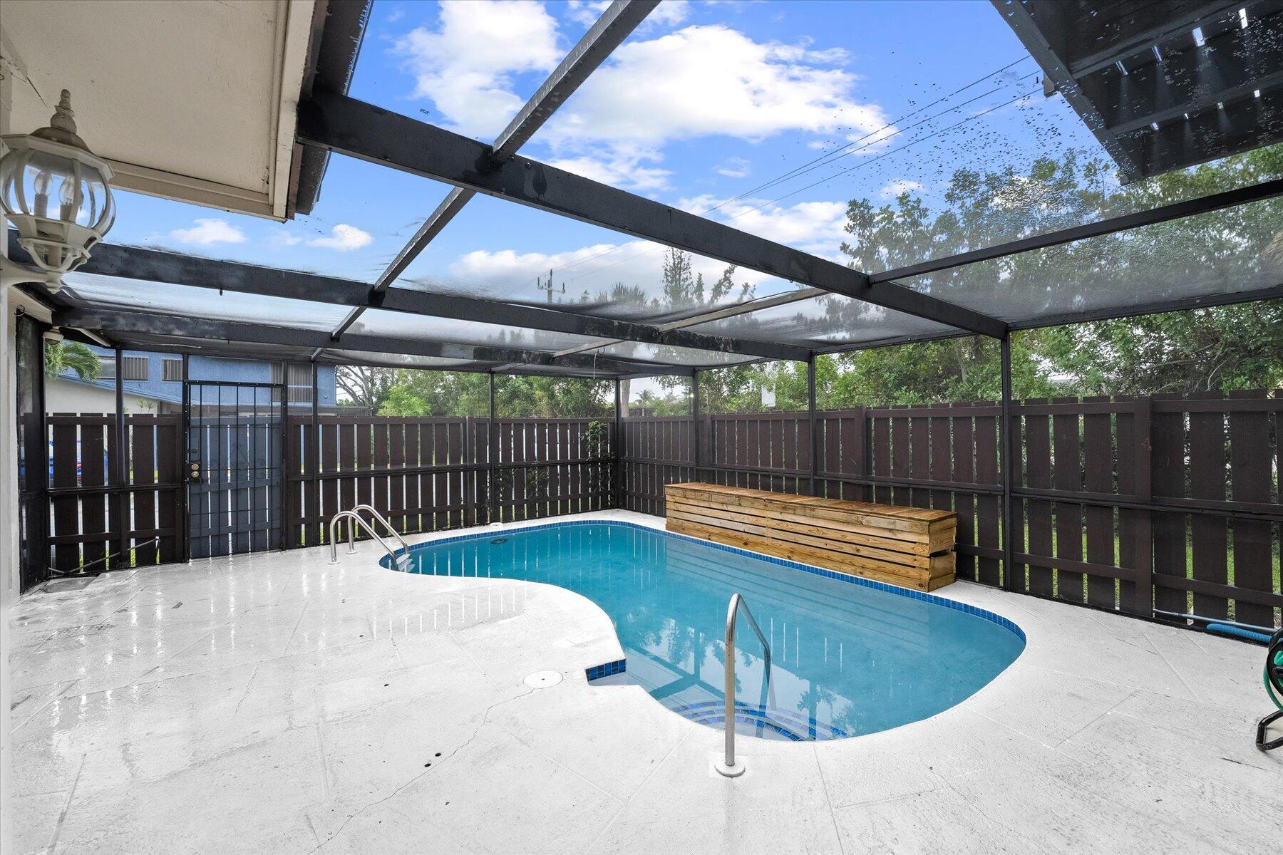 COUNTRY AS - Residential Lease