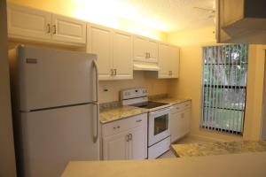 Deer Pointe - Residential Lease