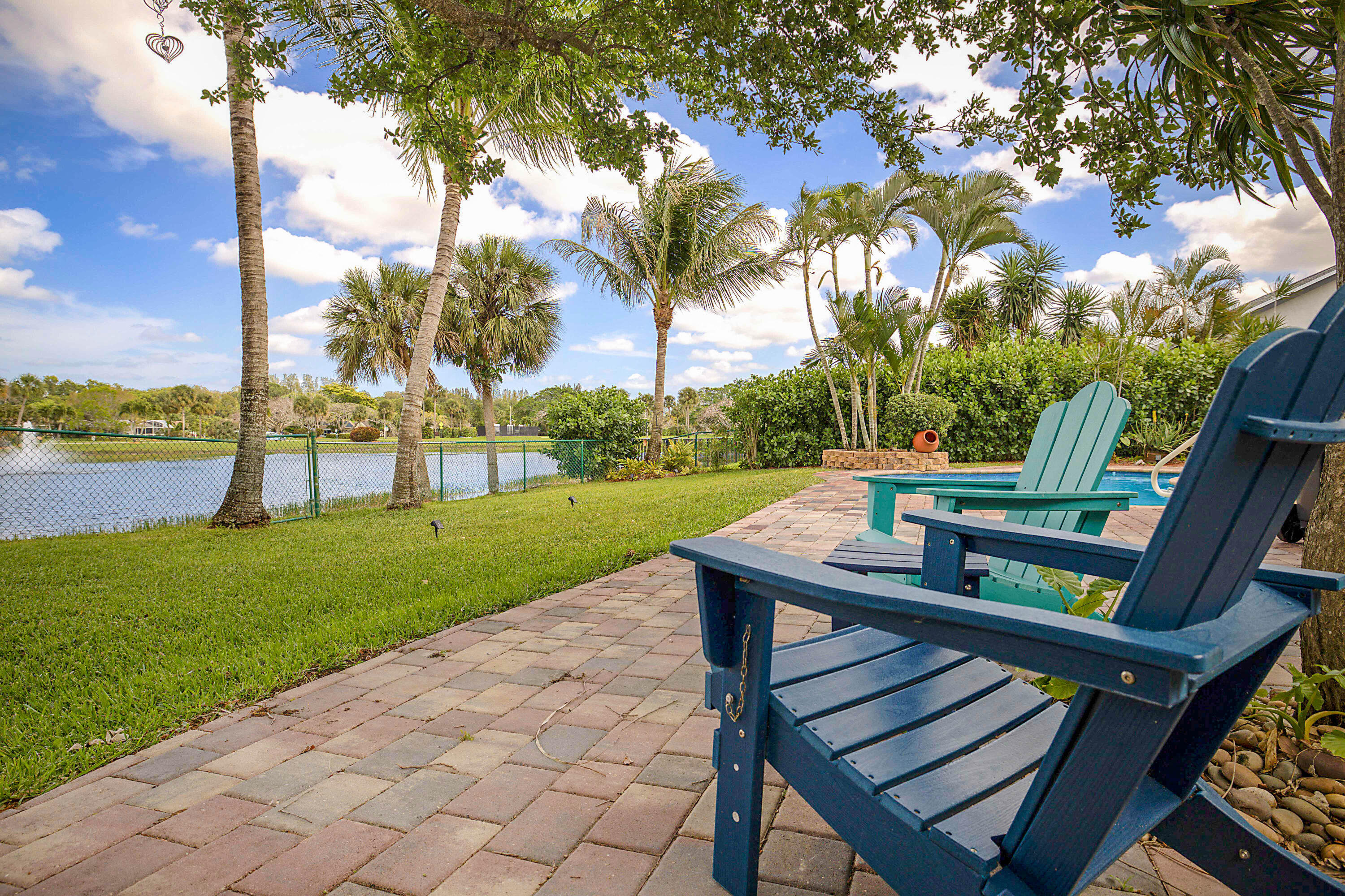 LAKES OF SHERBROOKE - Residential