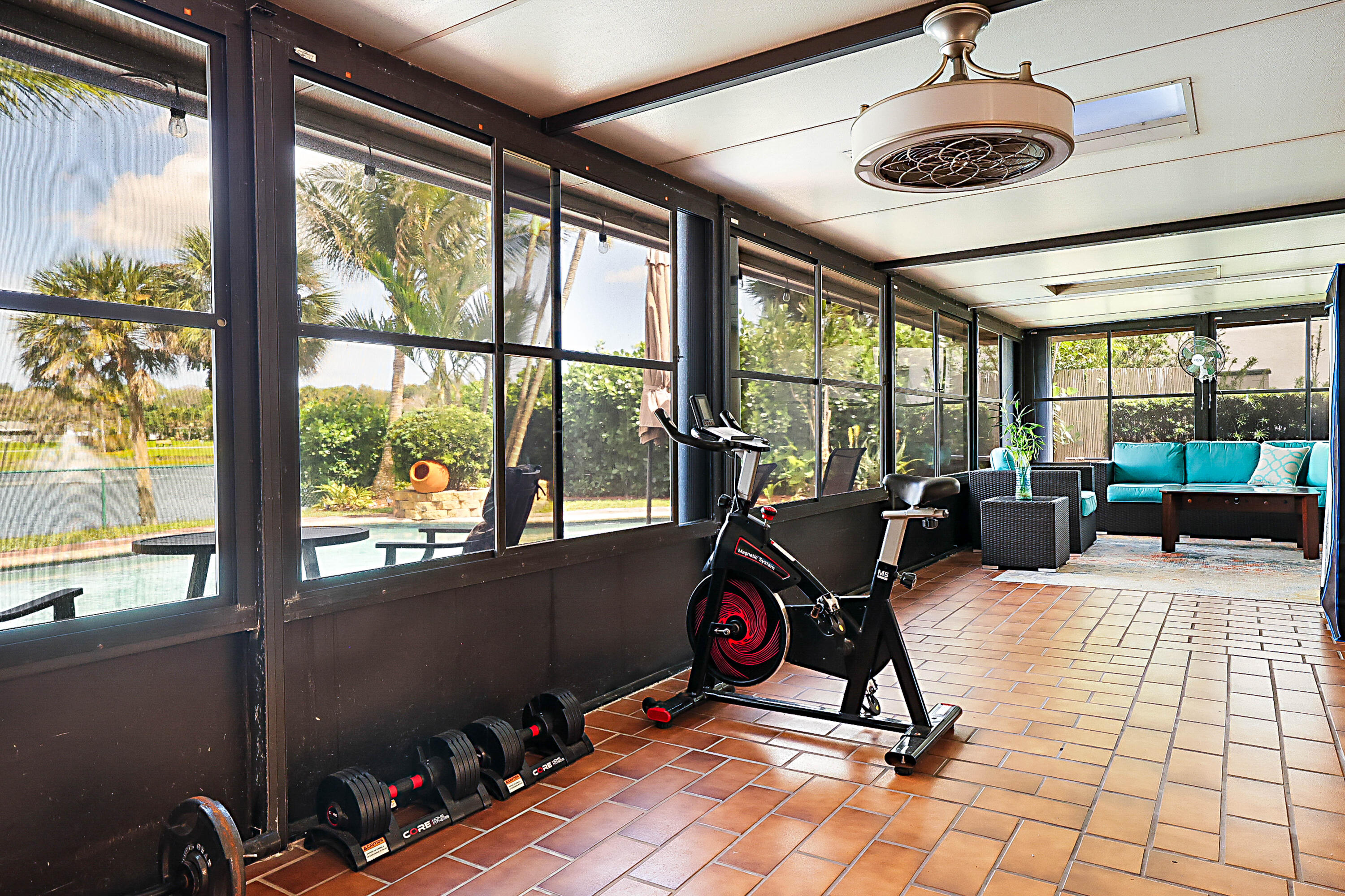 LAKES OF SHERBROOKE - Residential