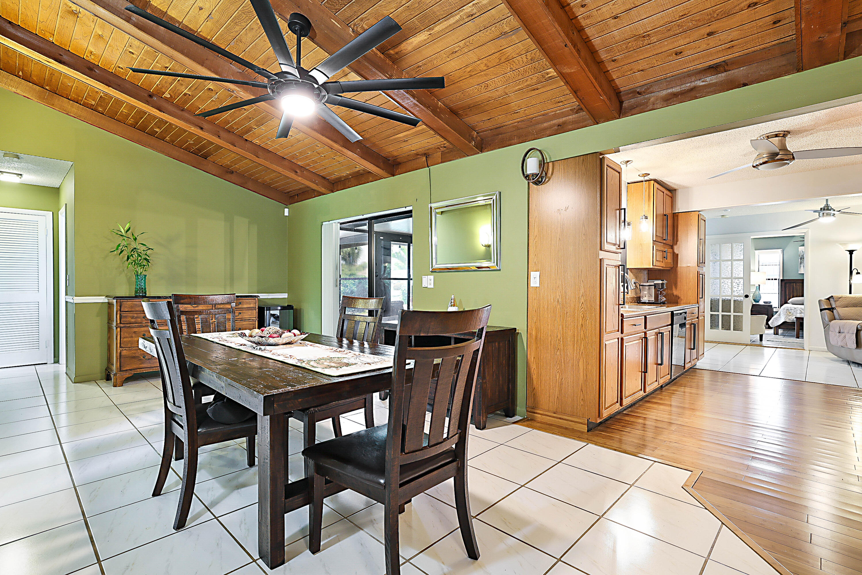 LAKES OF SHERBROOKE - Residential