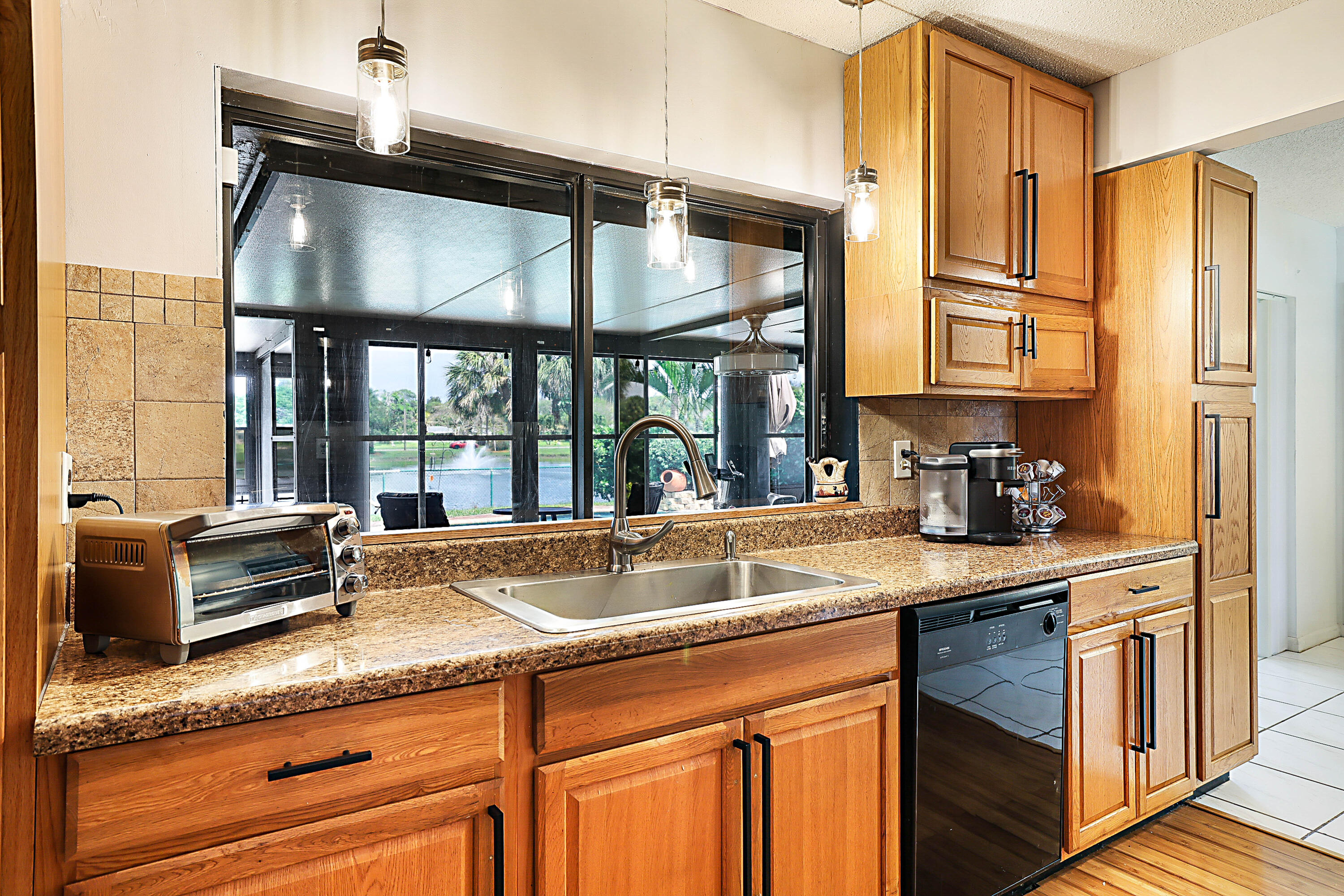 LAKES OF SHERBROOKE - Residential