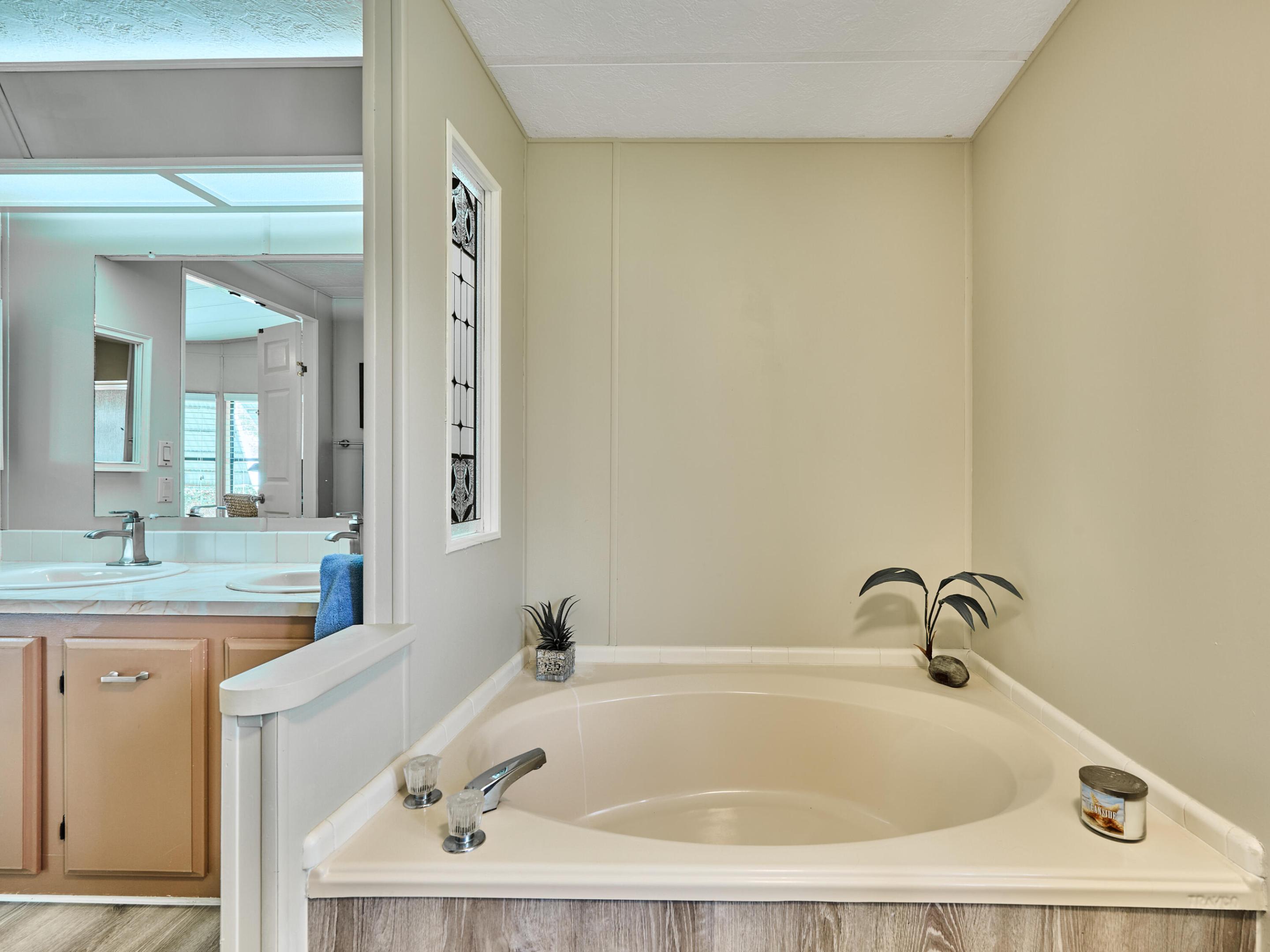 CAMBRIDGE AT HERITAGE RIDGE - Residential