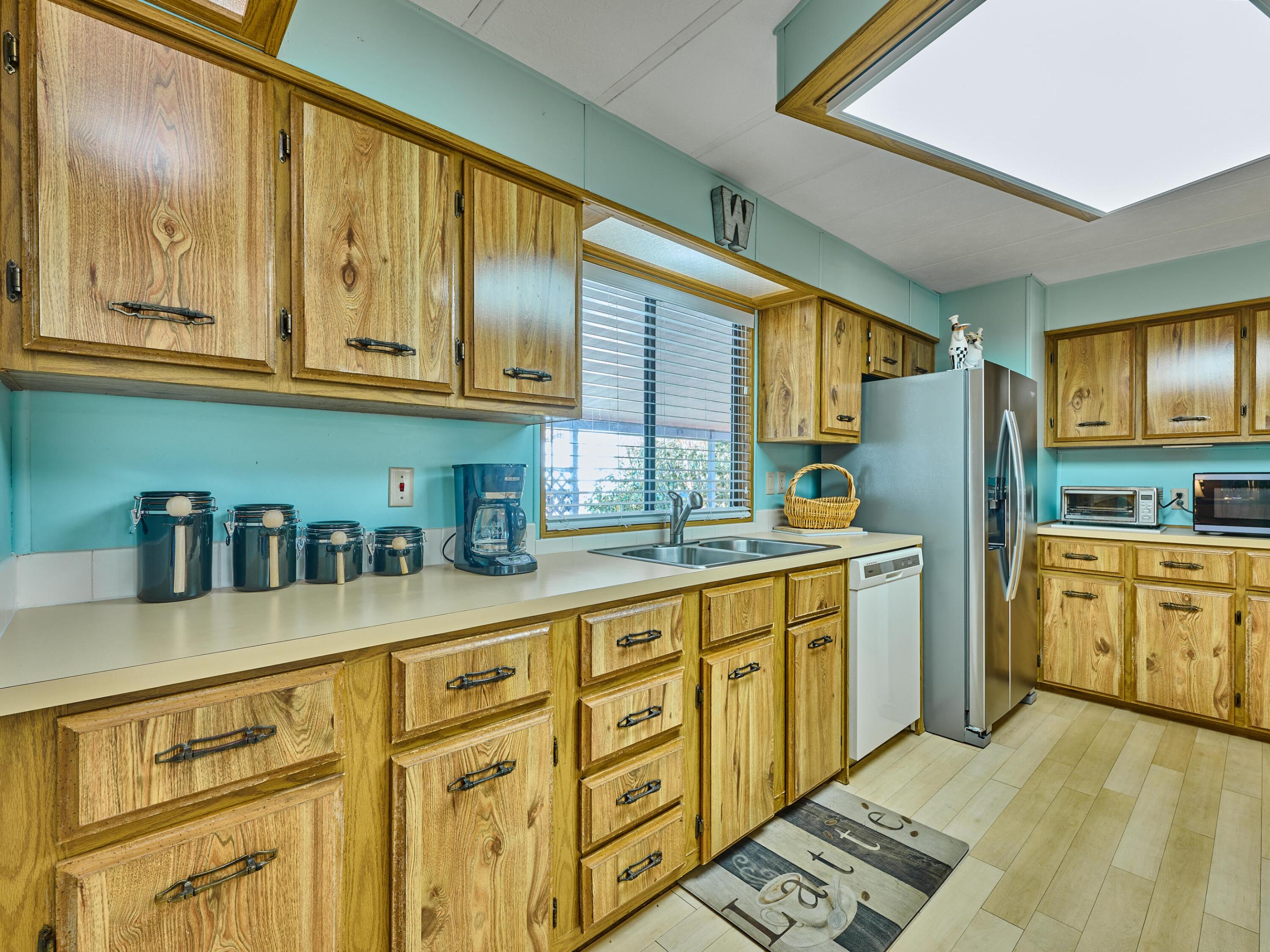 CAMBRIDGE AT HERITAGE RIDGE - Residential