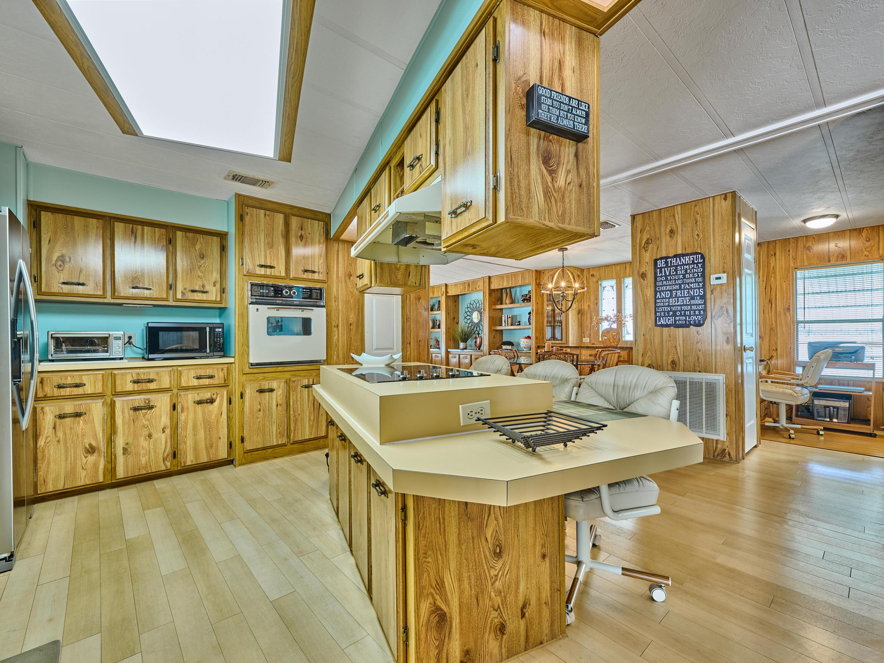 CAMBRIDGE AT HERITAGE RIDGE - Residential