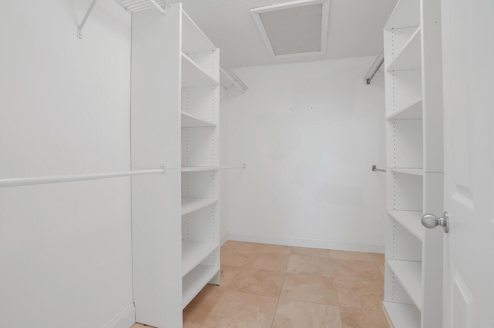 SEA COLONY CONDO - Residential Lease