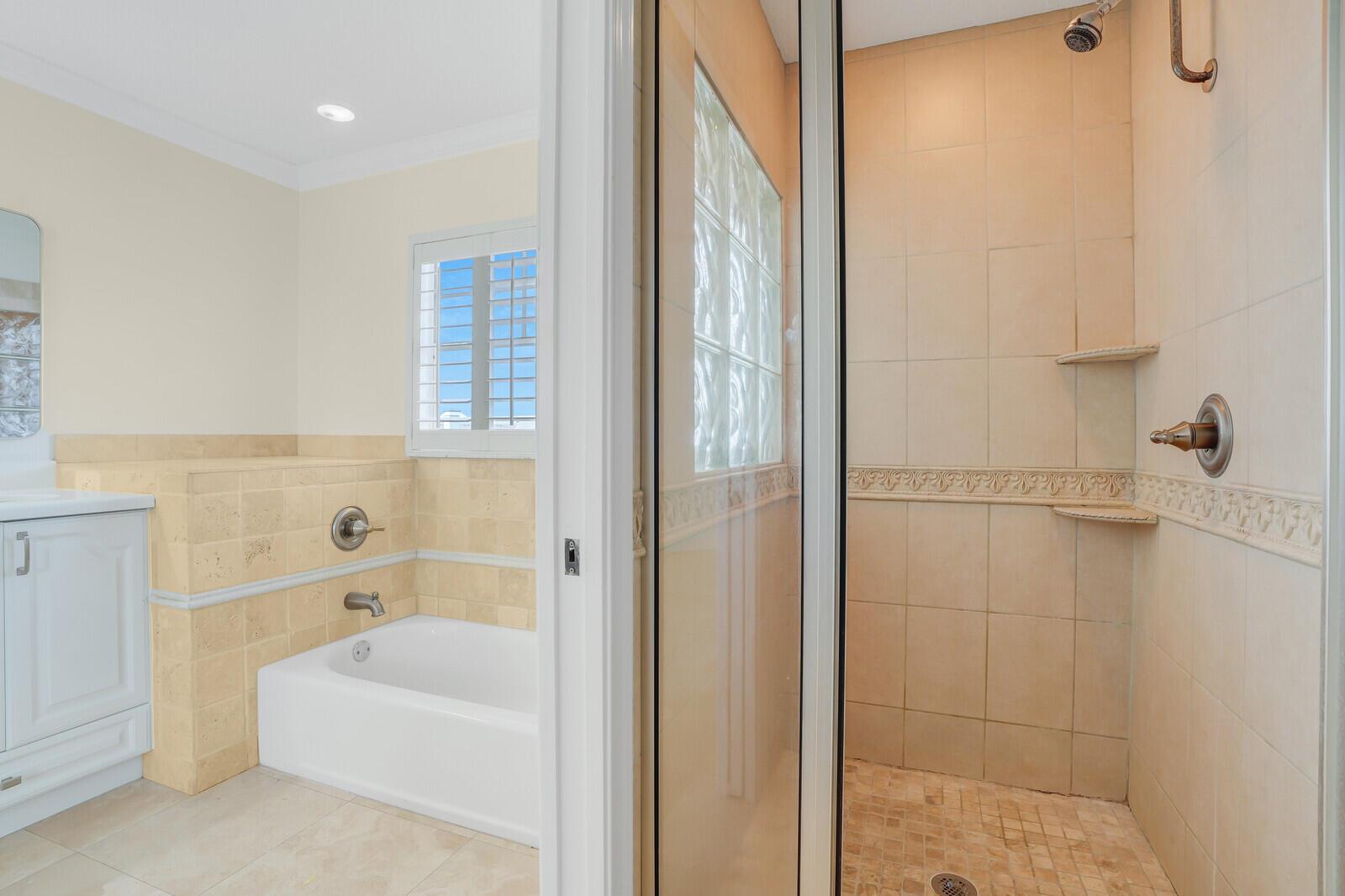 SEA COLONY CONDO - Residential Lease