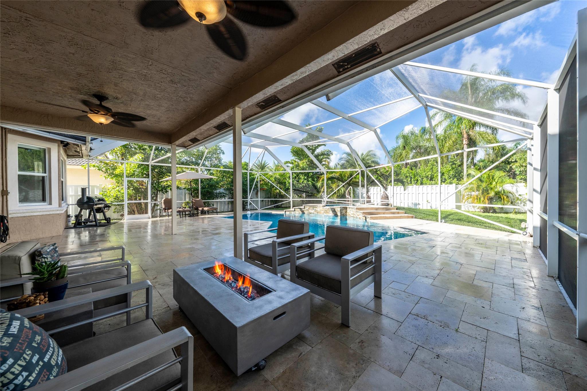 Grand Reserve - Residential