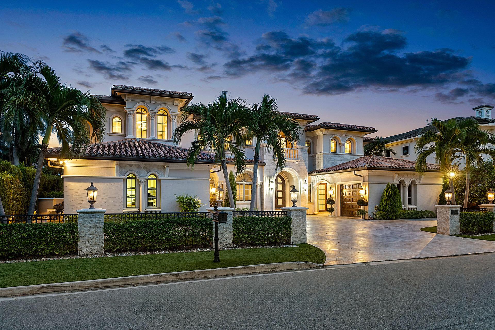 ROYAL PALM YACHT & COUNTR - Residential