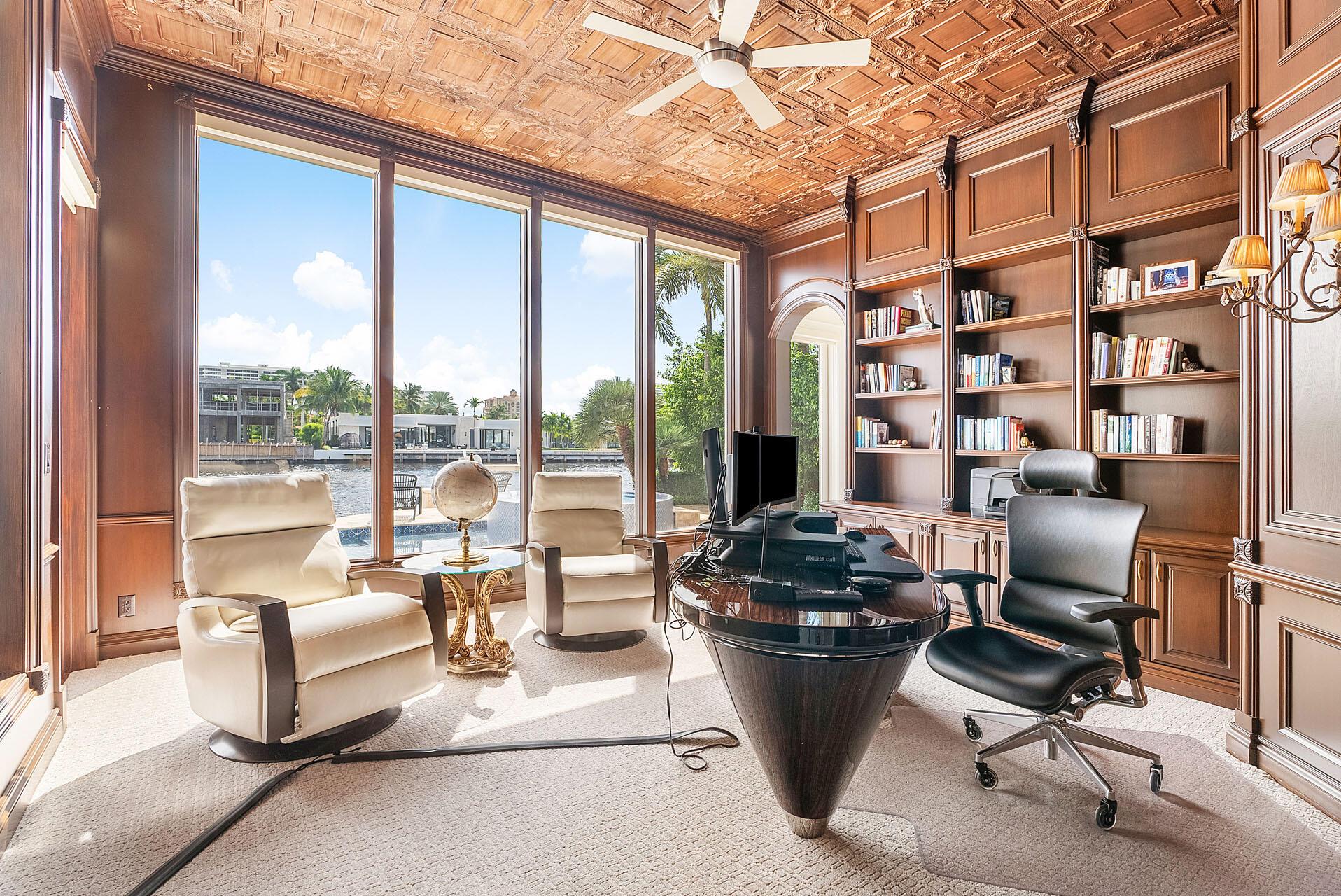 ROYAL PALM YACHT & COUNTR - Residential