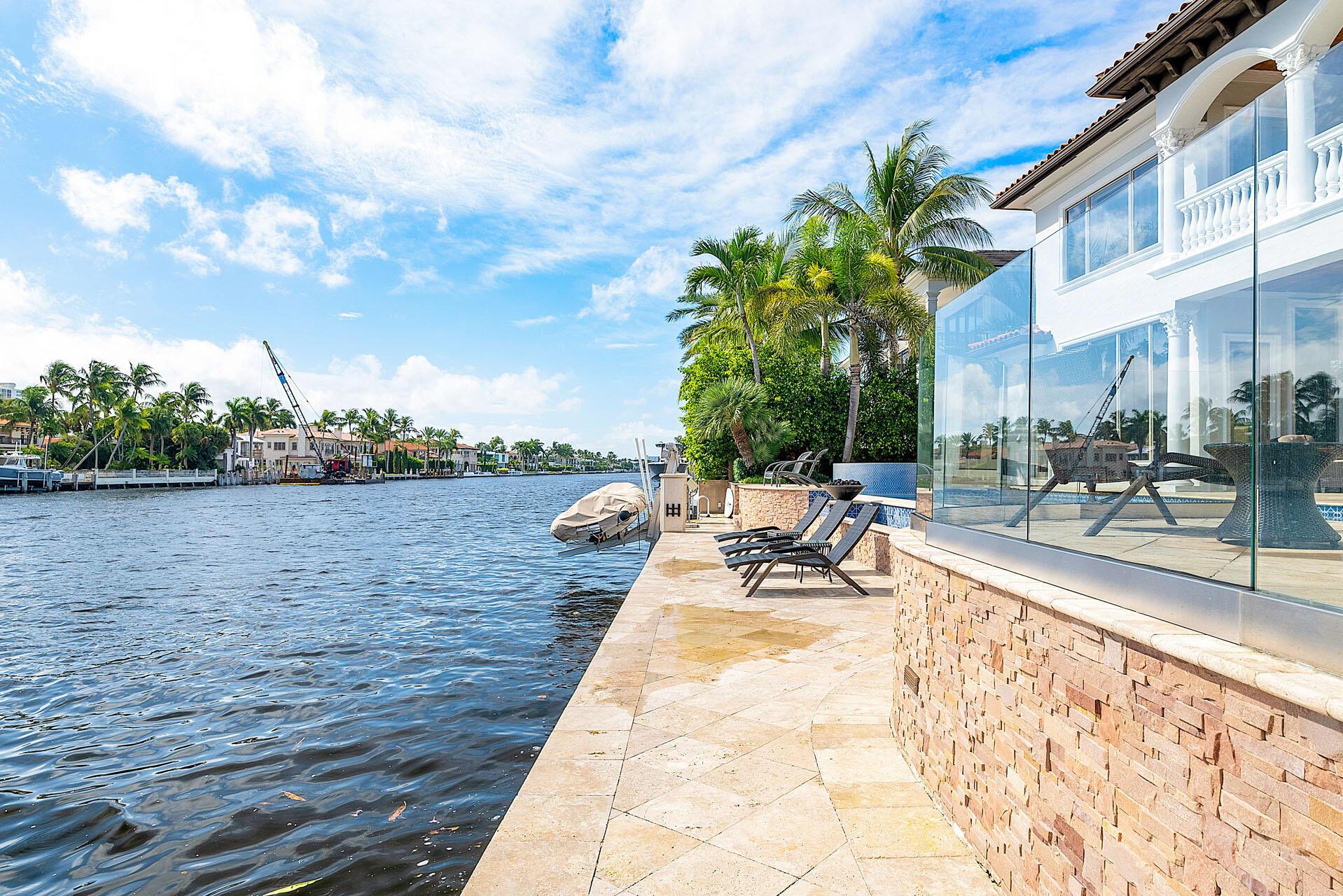 ROYAL PALM YACHT & COUNTR - Residential