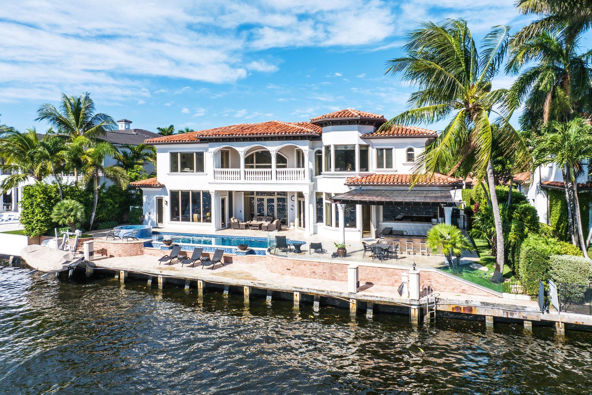 ROYAL PALM YACHT & COUNTR - Residential