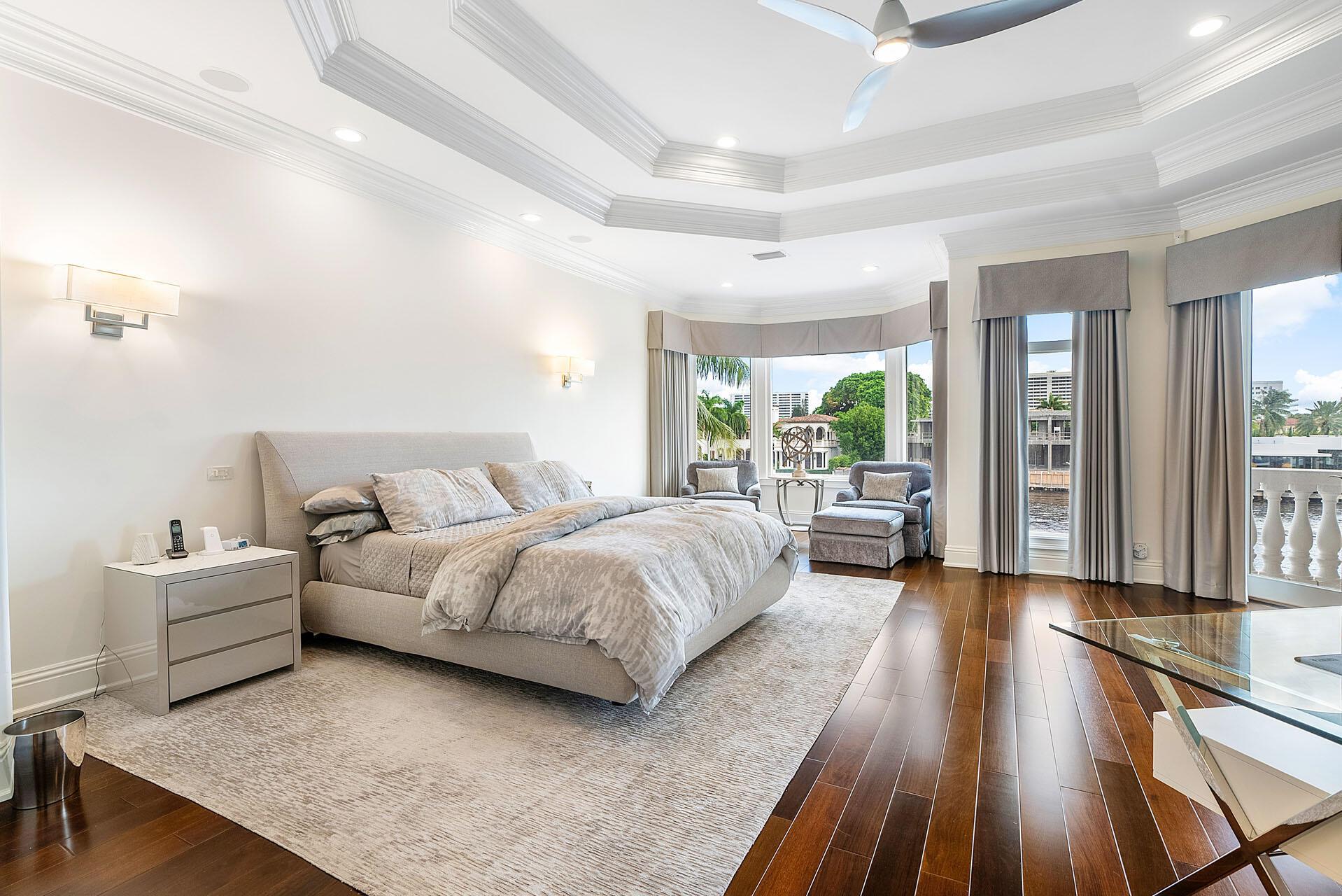 ROYAL PALM YACHT & COUNTR - Residential