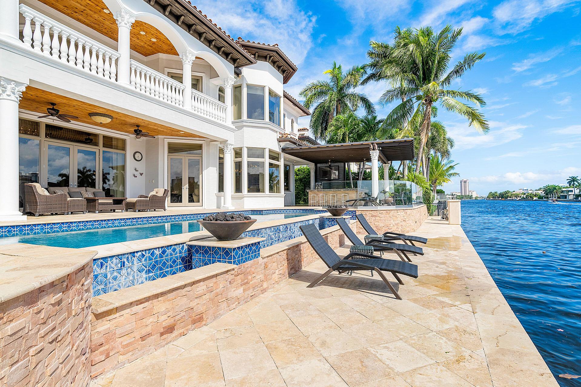 ROYAL PALM YACHT & COUNTR - Residential