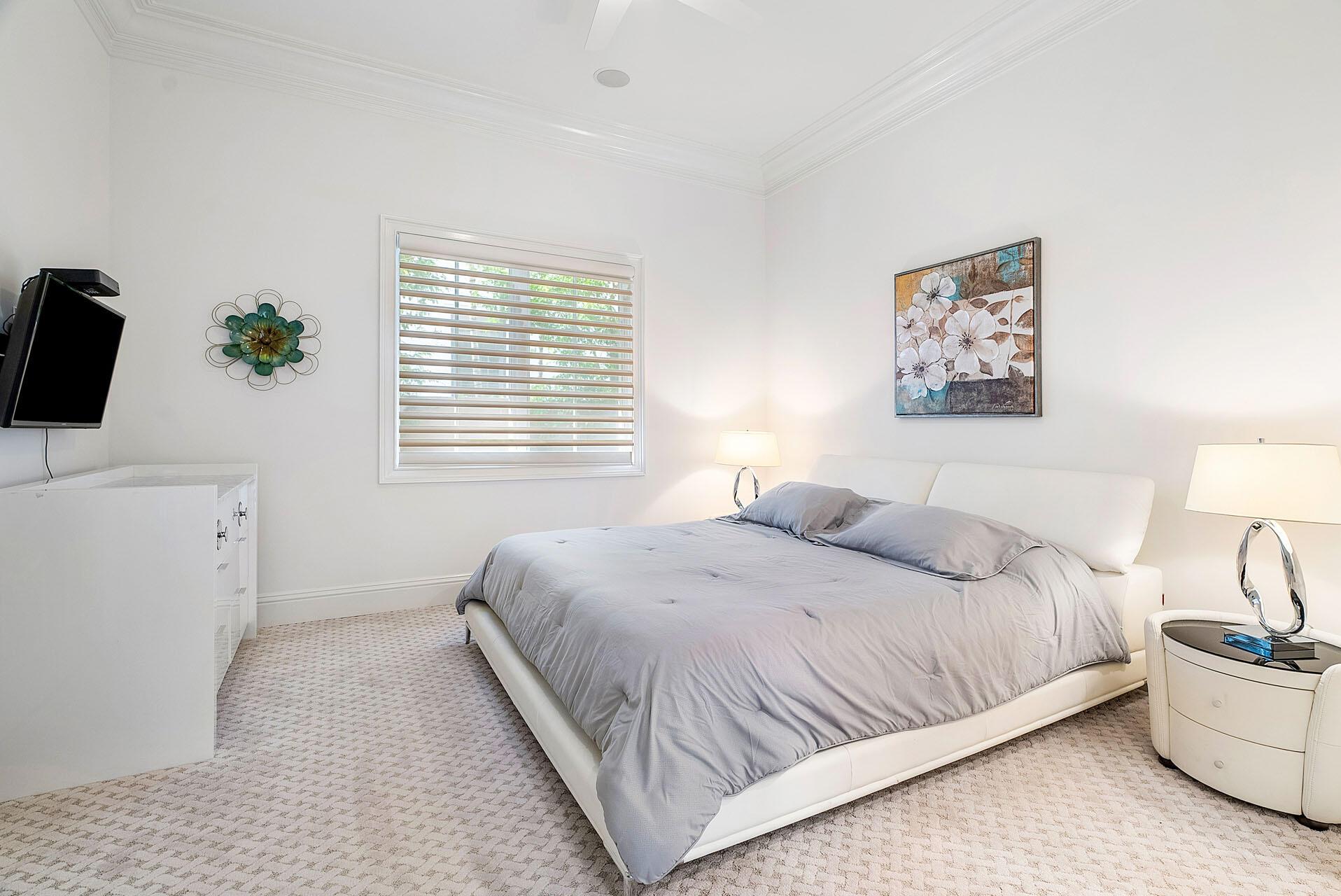 ROYAL PALM YACHT & COUNTR - Residential