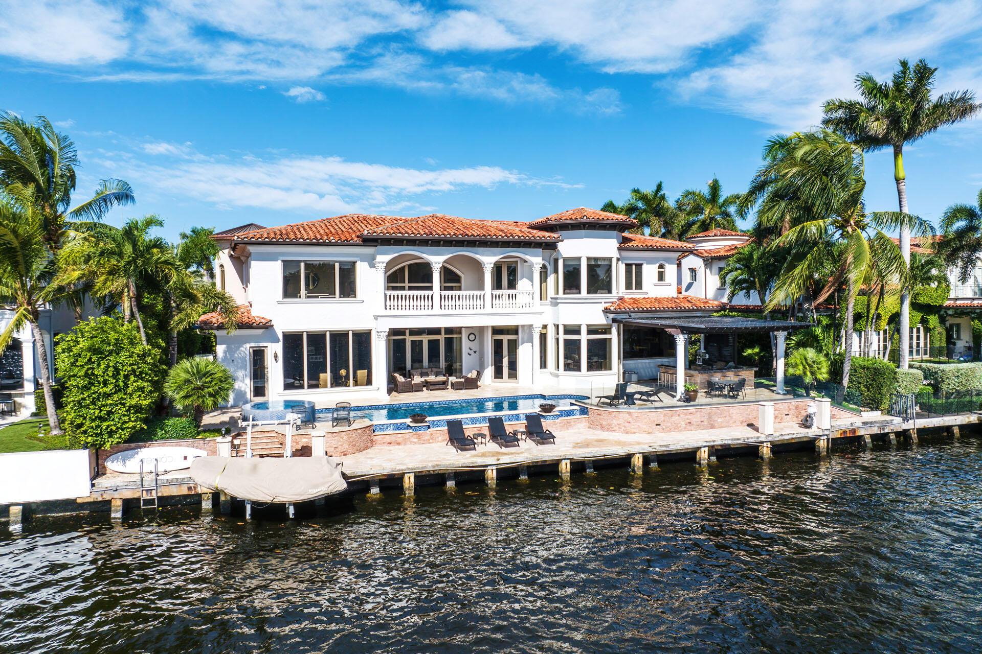 ROYAL PALM YACHT & COUNTR - Residential