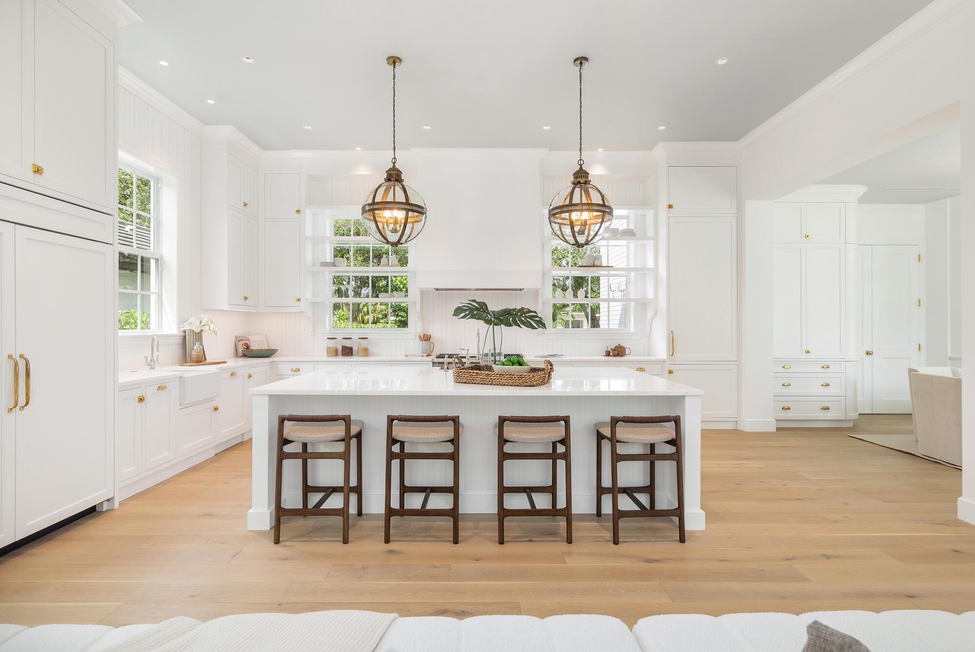 MIRAMAR ln - Residential