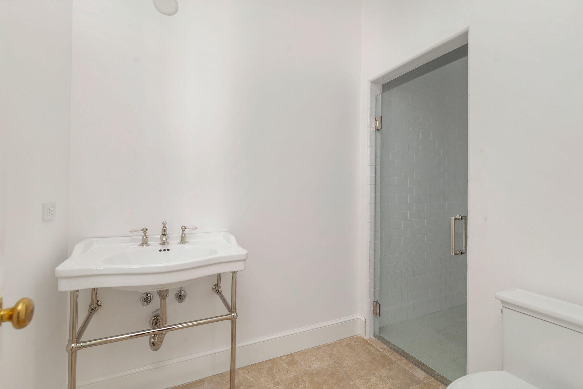 MIRAMAR ln - Residential