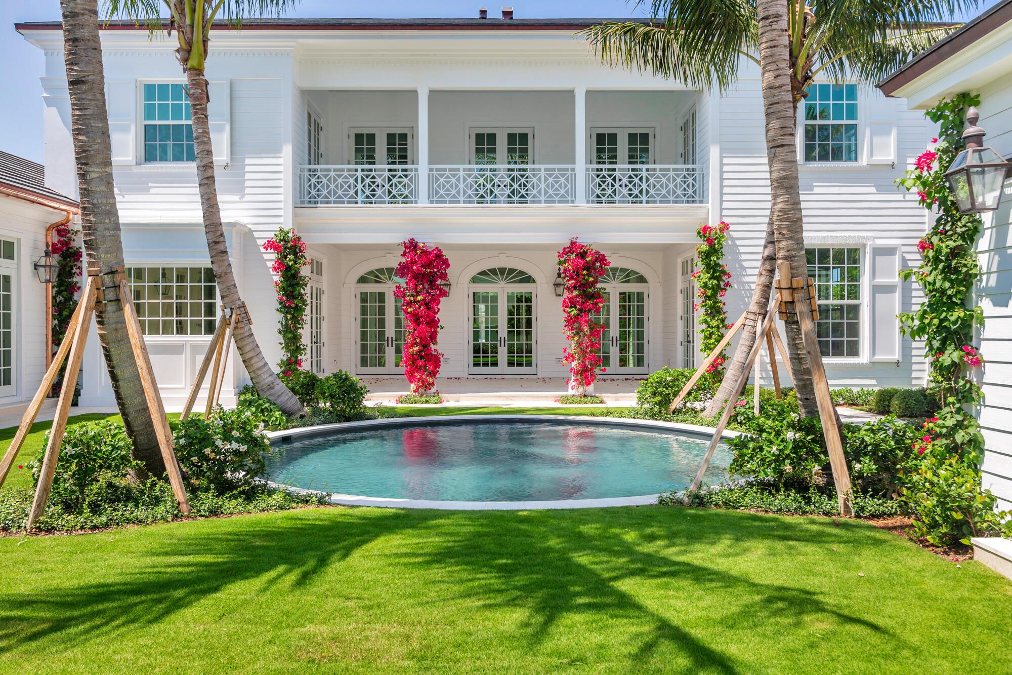 MIRAMAR ln - Residential