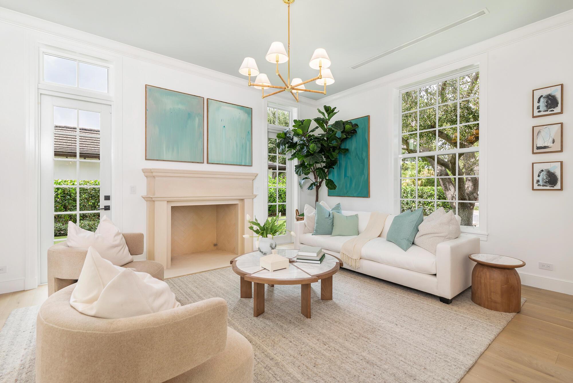 MIRAMAR ln - Residential