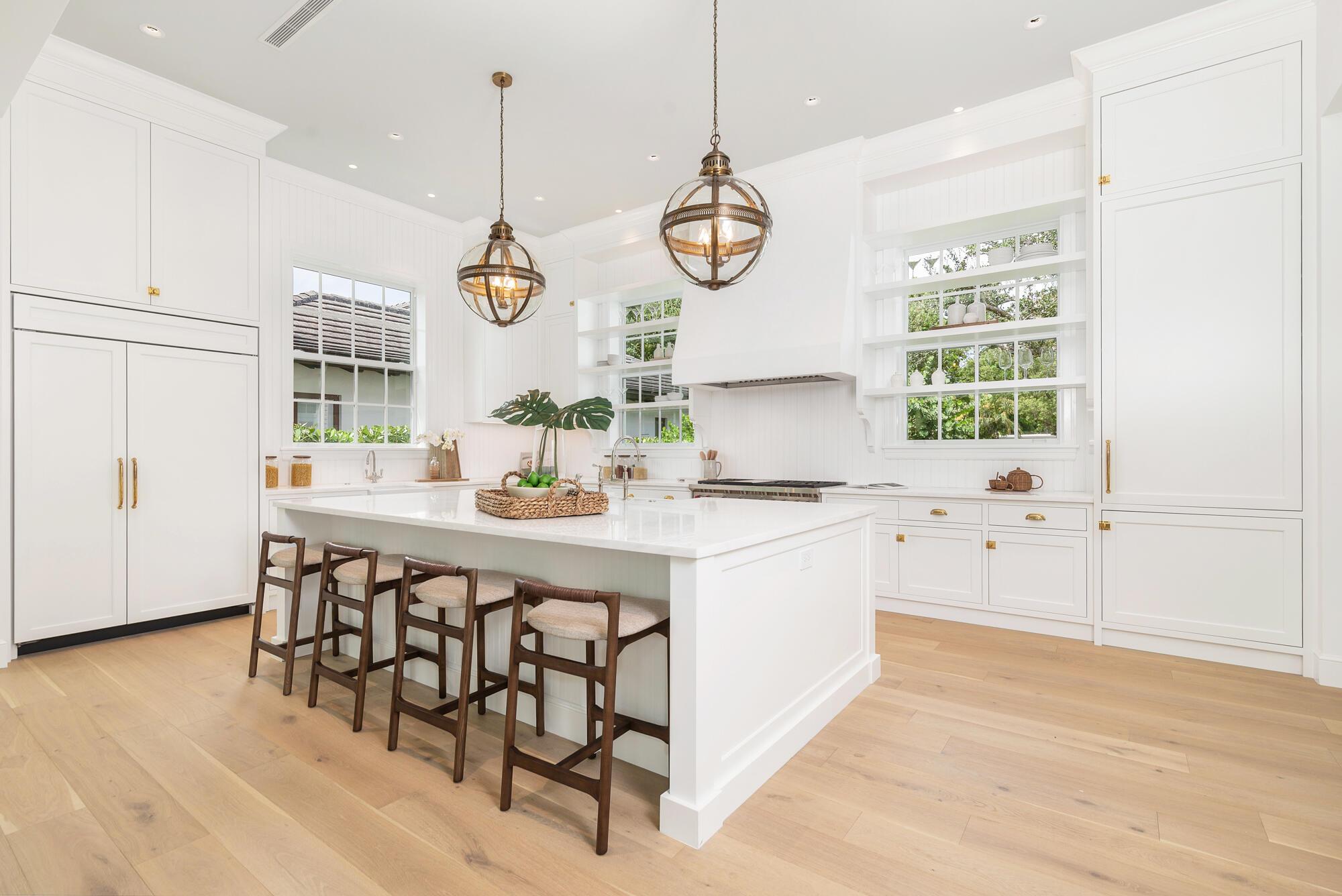 MIRAMAR ln - Residential