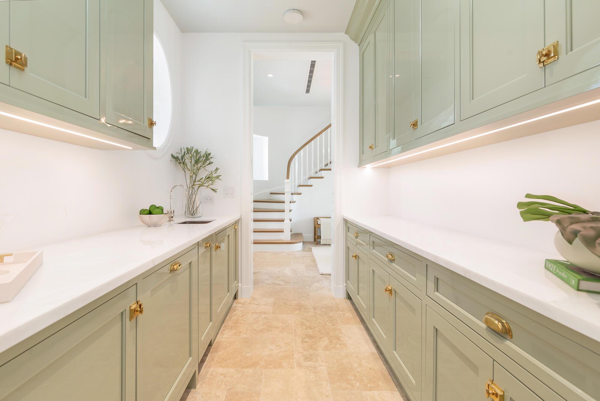 234 Miramar Way