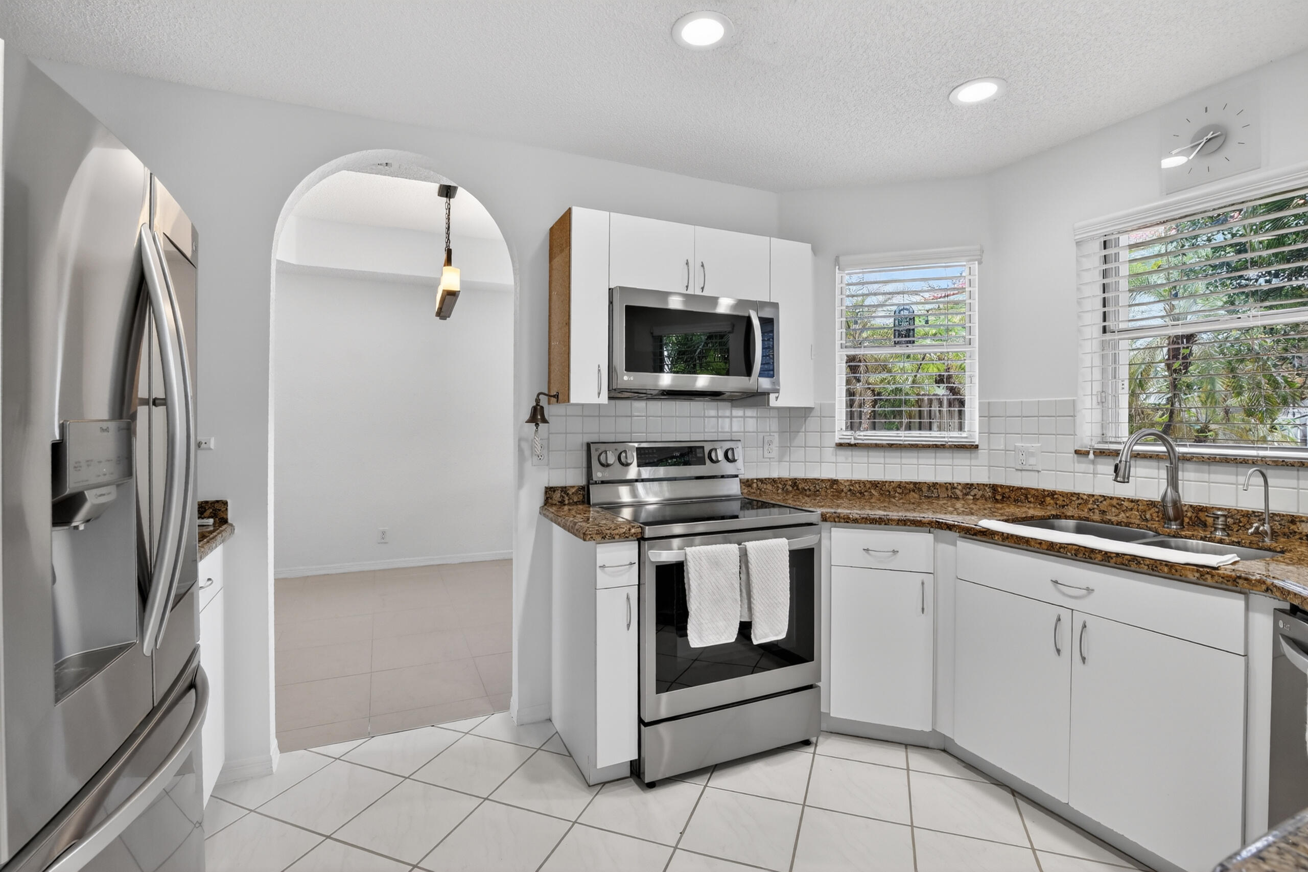 PEMBROKE POINTE PARCEL - Residential