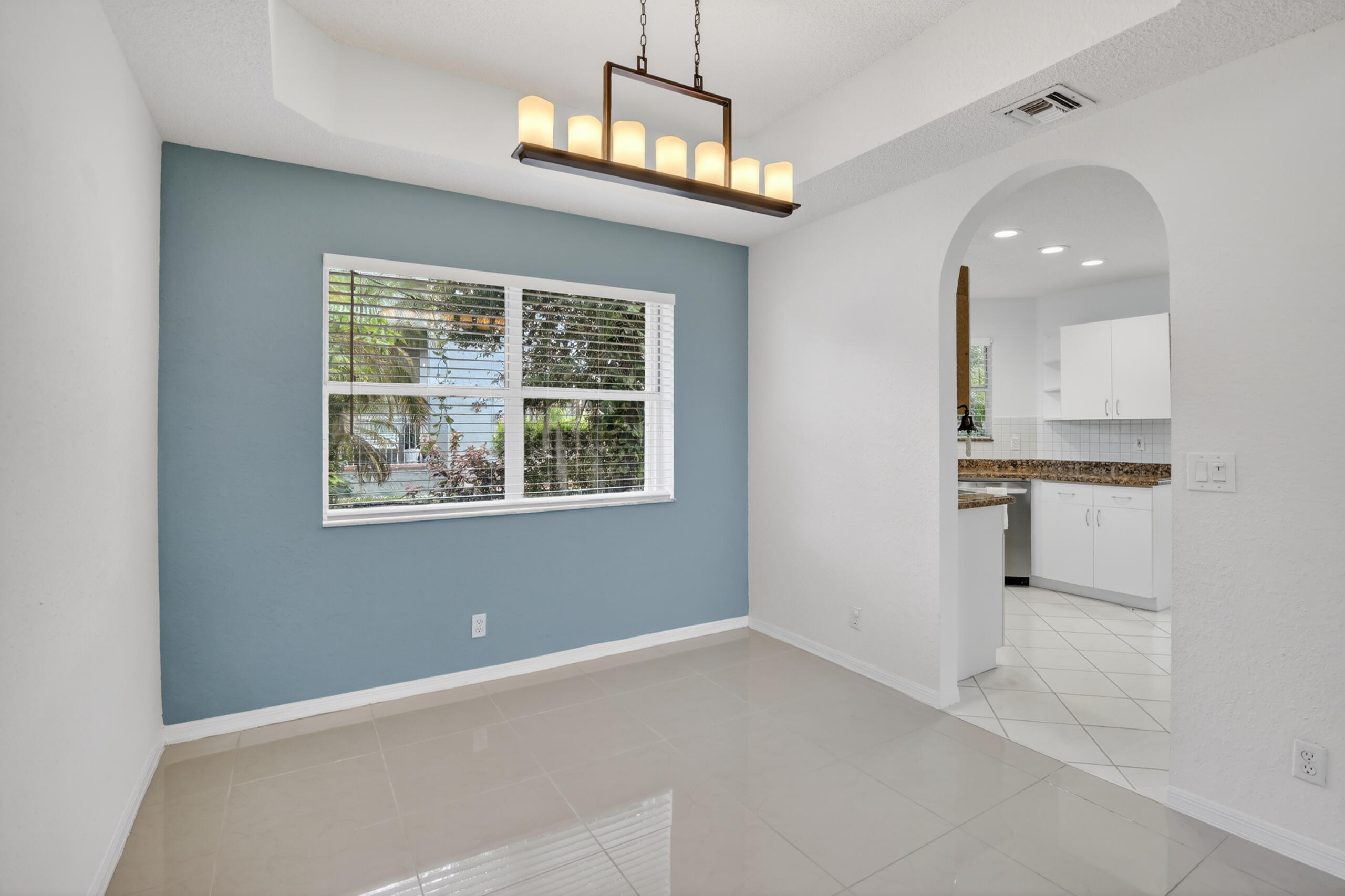 PEMBROKE POINTE PARCEL - Residential
