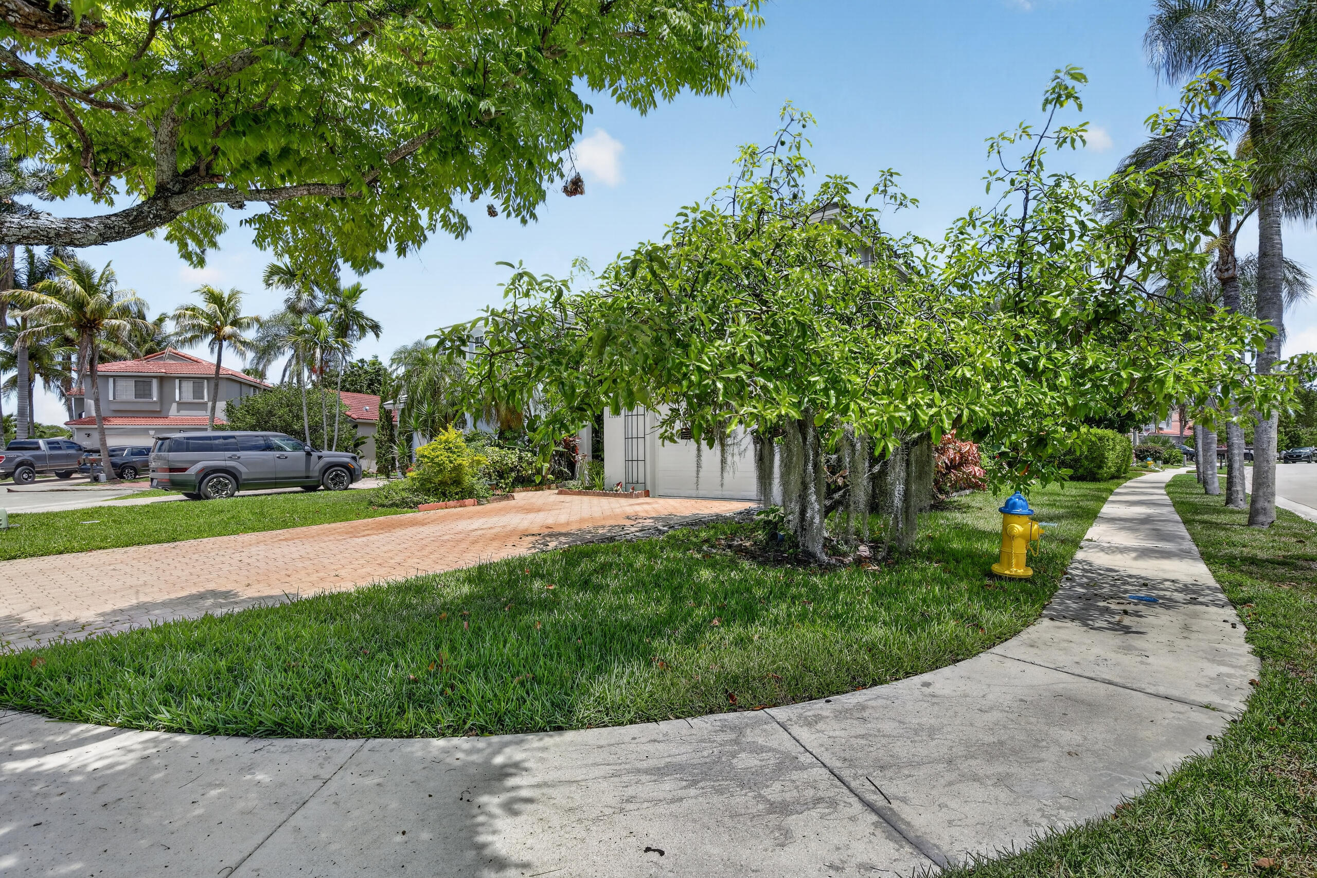 PEMBROKE POINTE PARCEL - Residential