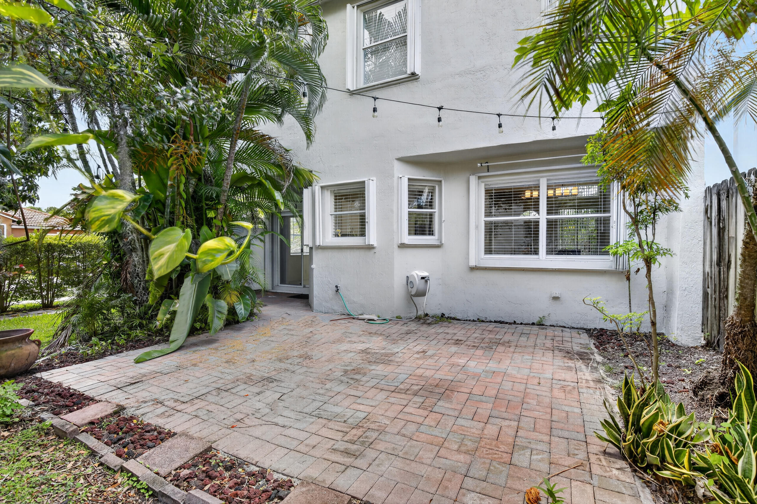 PEMBROKE POINTE PARCEL - Residential