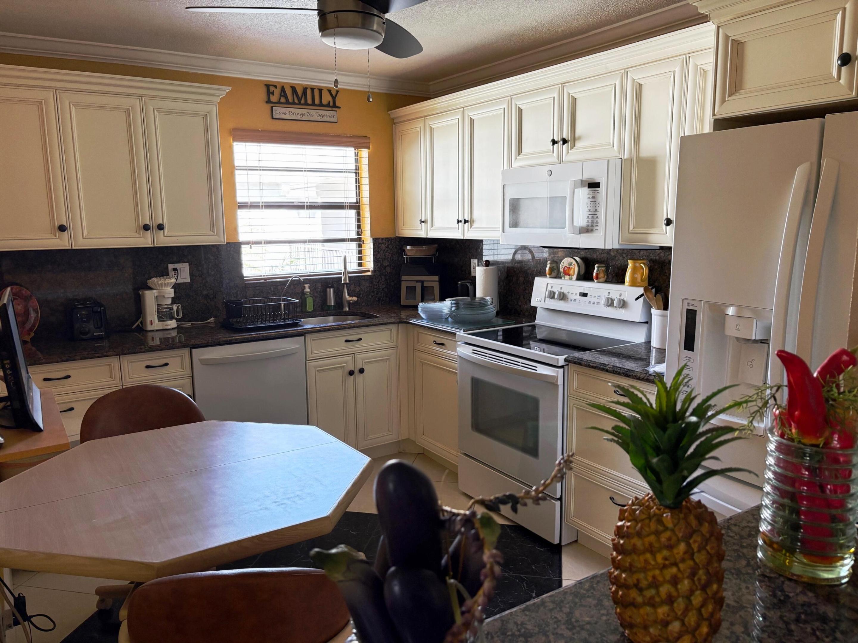 KINGS POINT PIEDMONT CONDOS - Residential