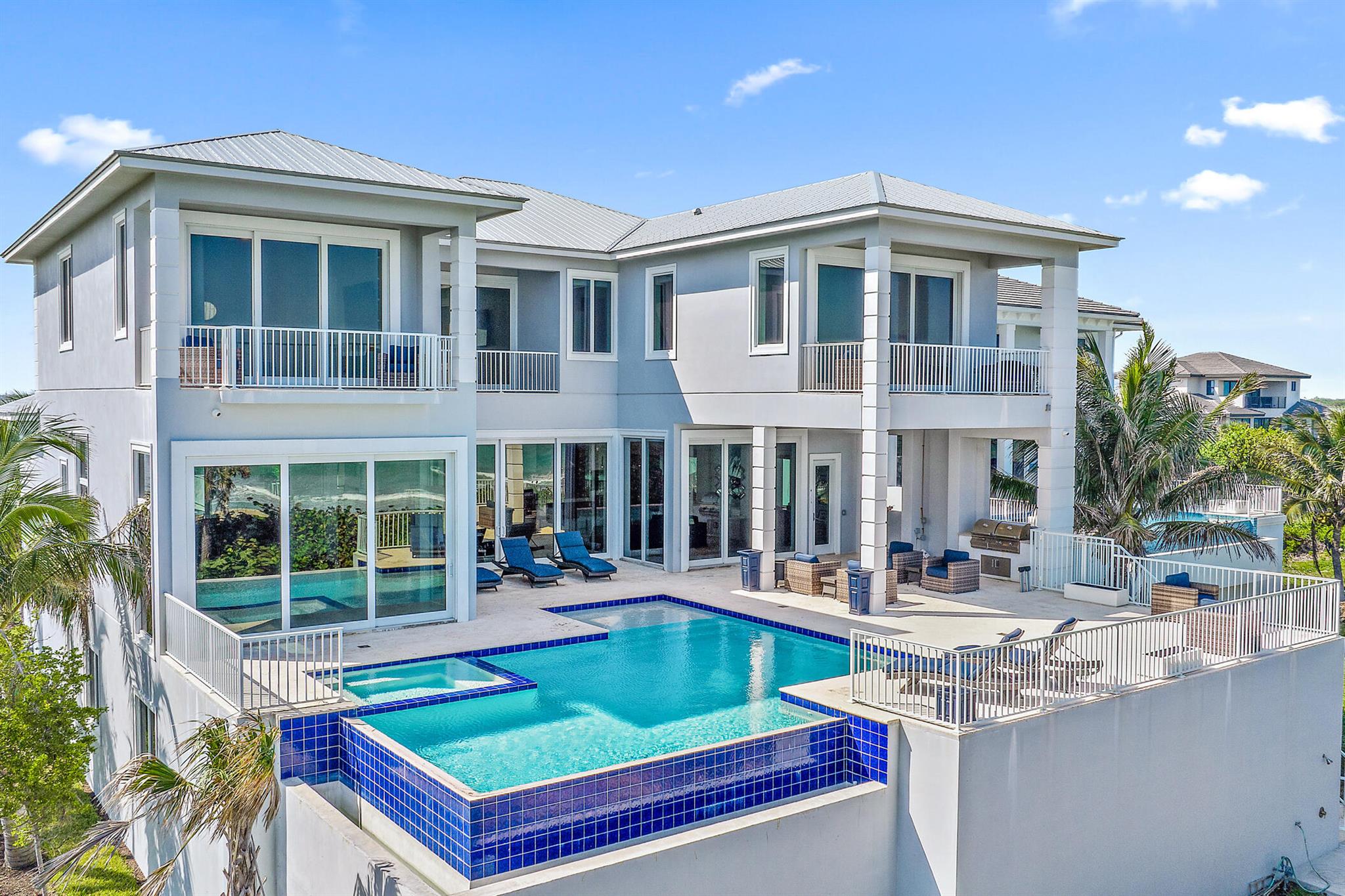 7916 S Ocean Drive