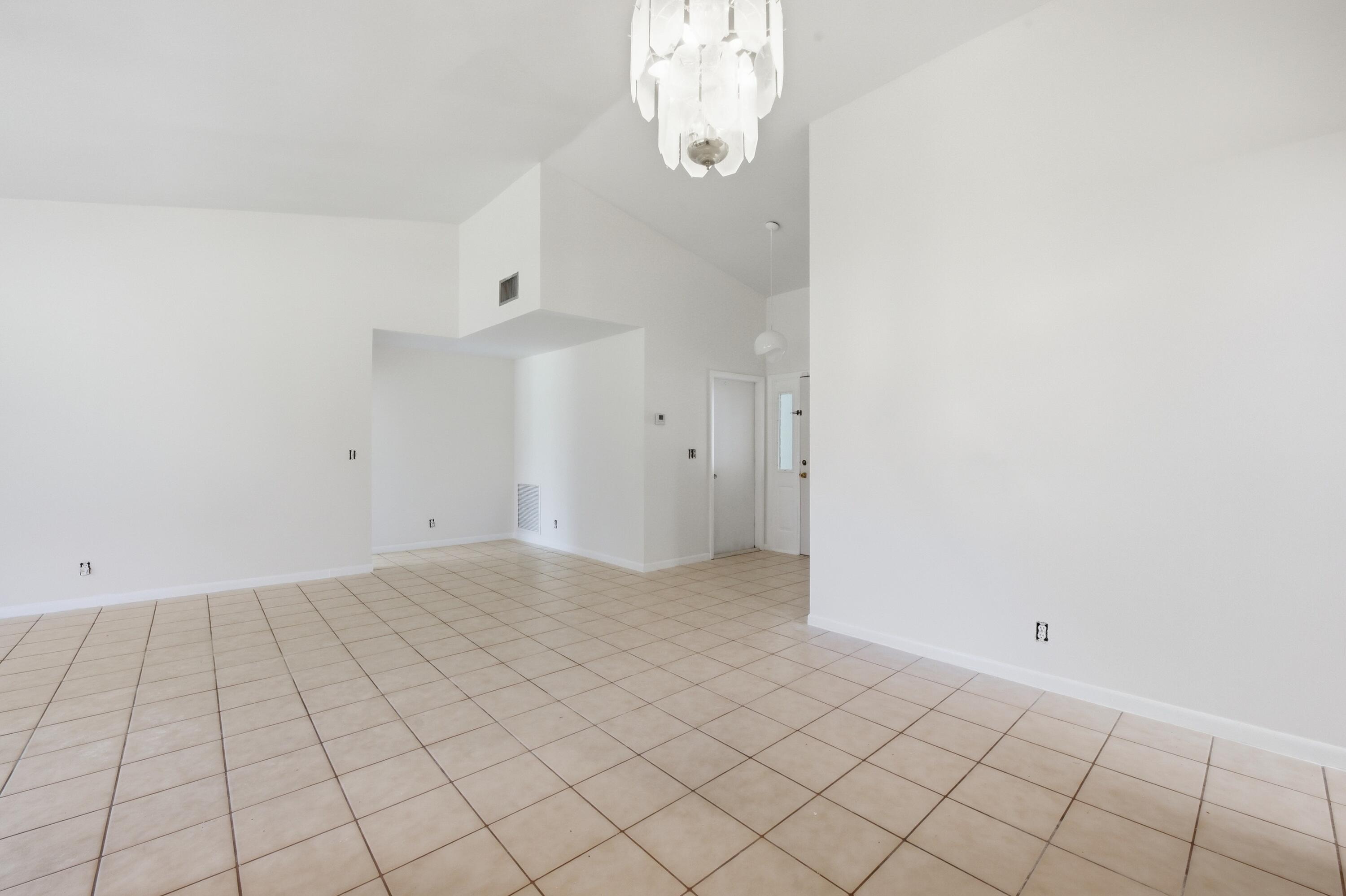 TARTAN COCONUT CREEK PHASE I - Residential