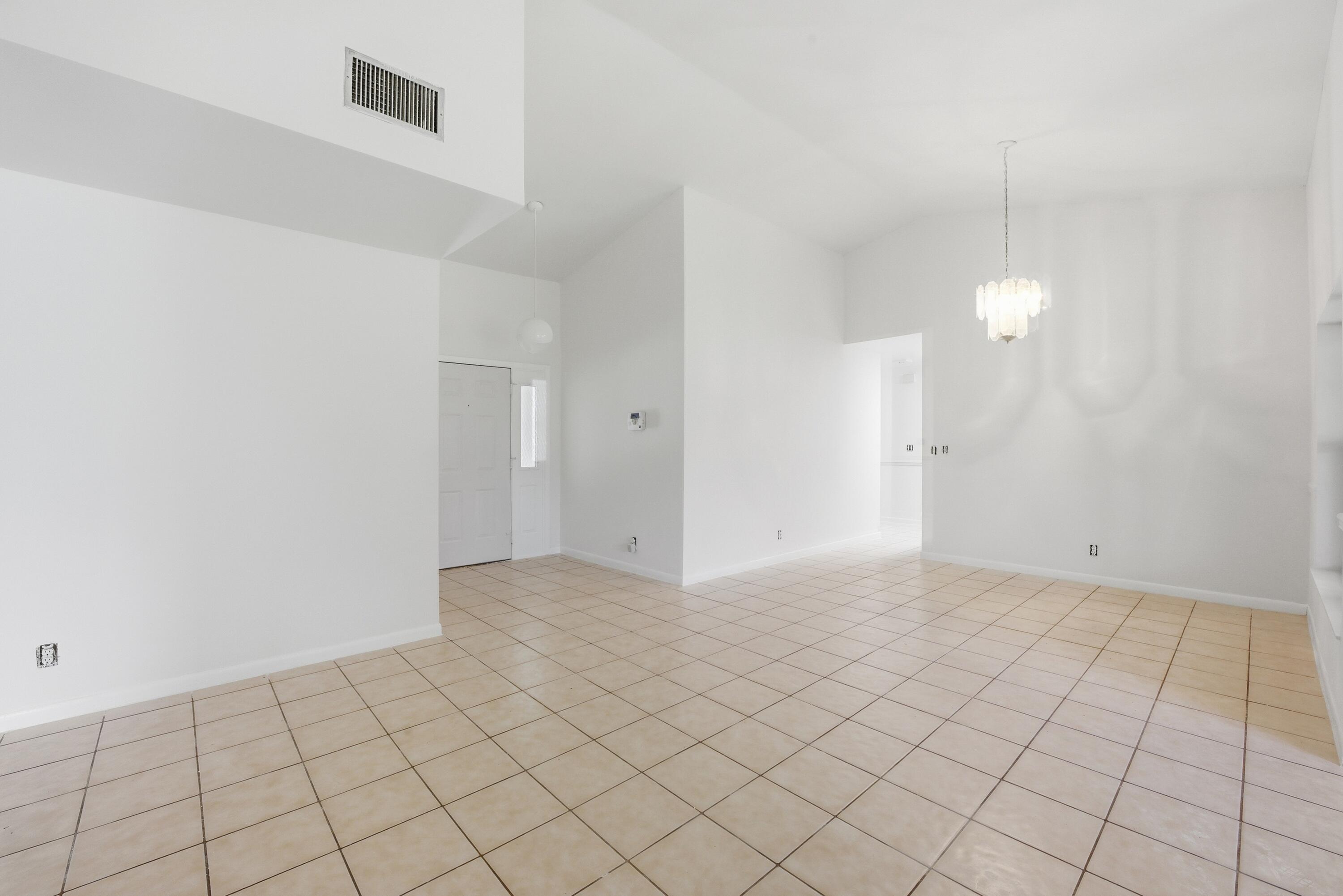 TARTAN COCONUT CREEK PHASE I - Residential
