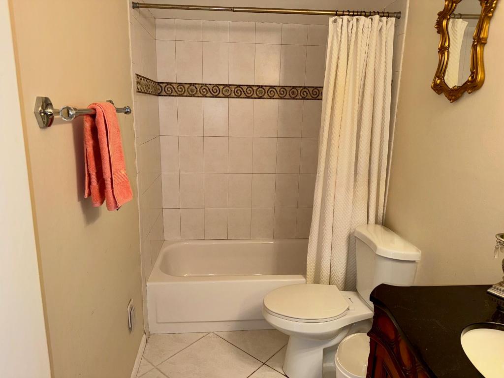 DE LA BAHIA CONDO - Residential