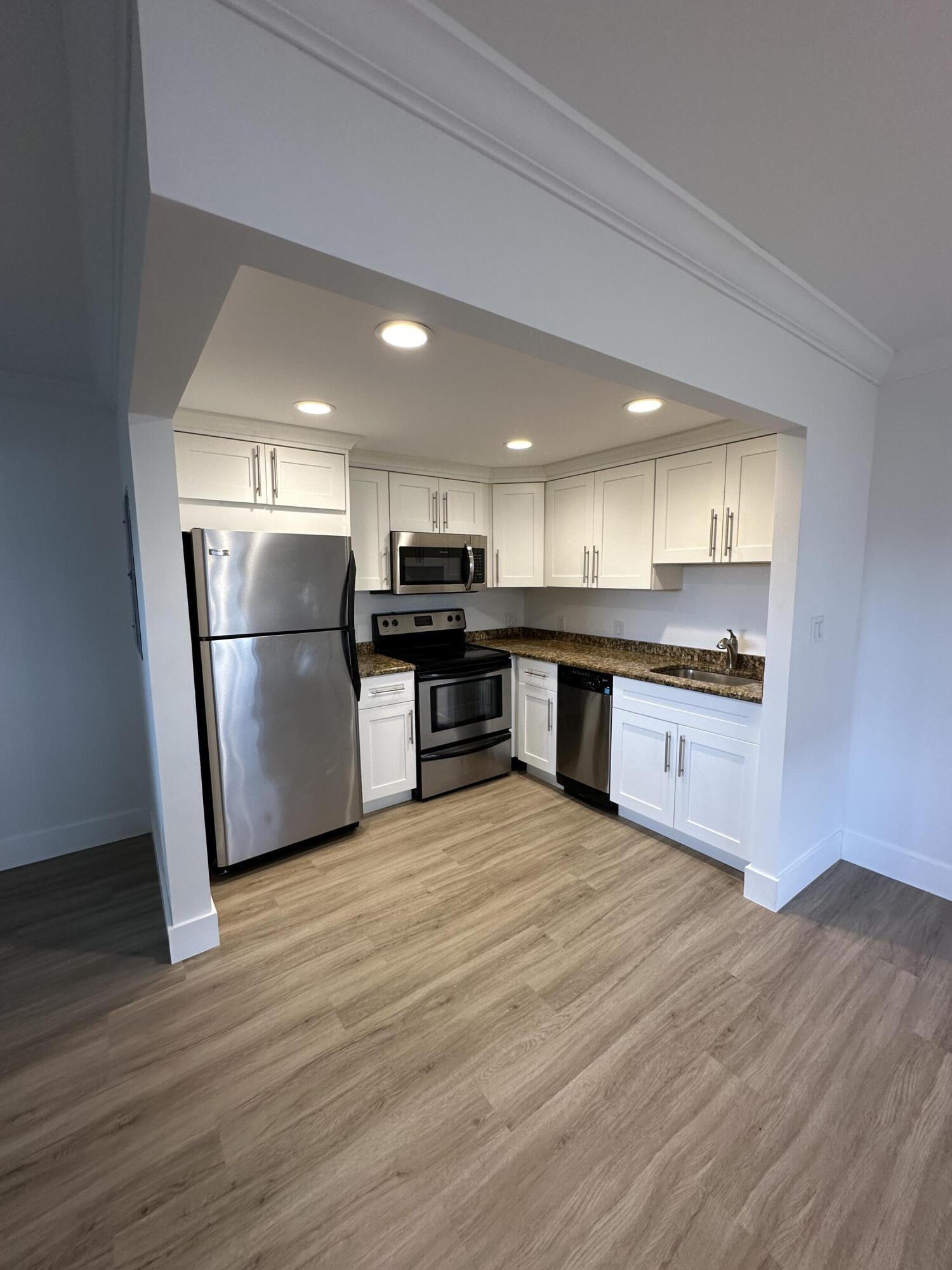 KINGS POINT MONACO CONDOS - Residential