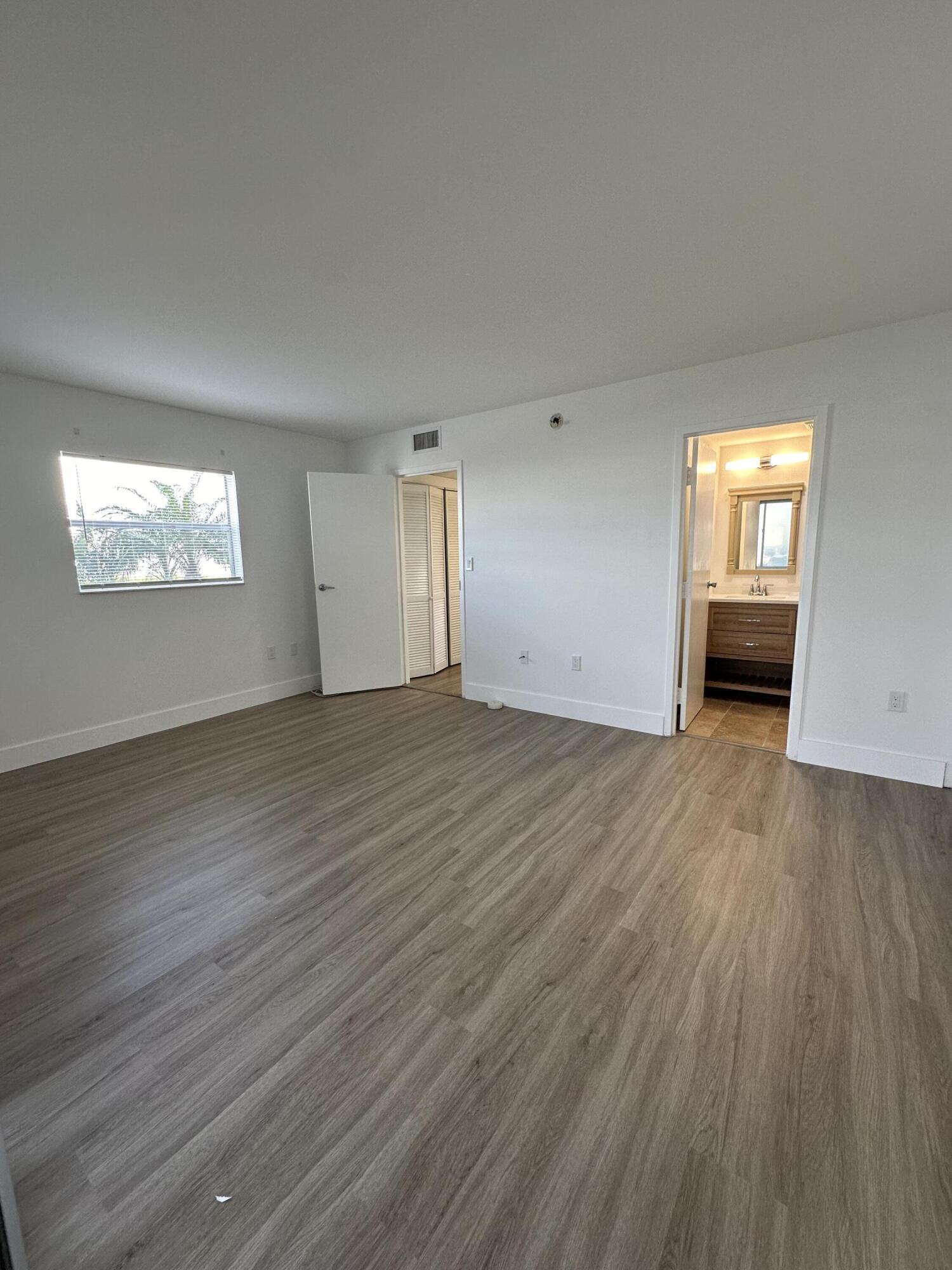 KINGS POINT MONACO CONDOS - Residential