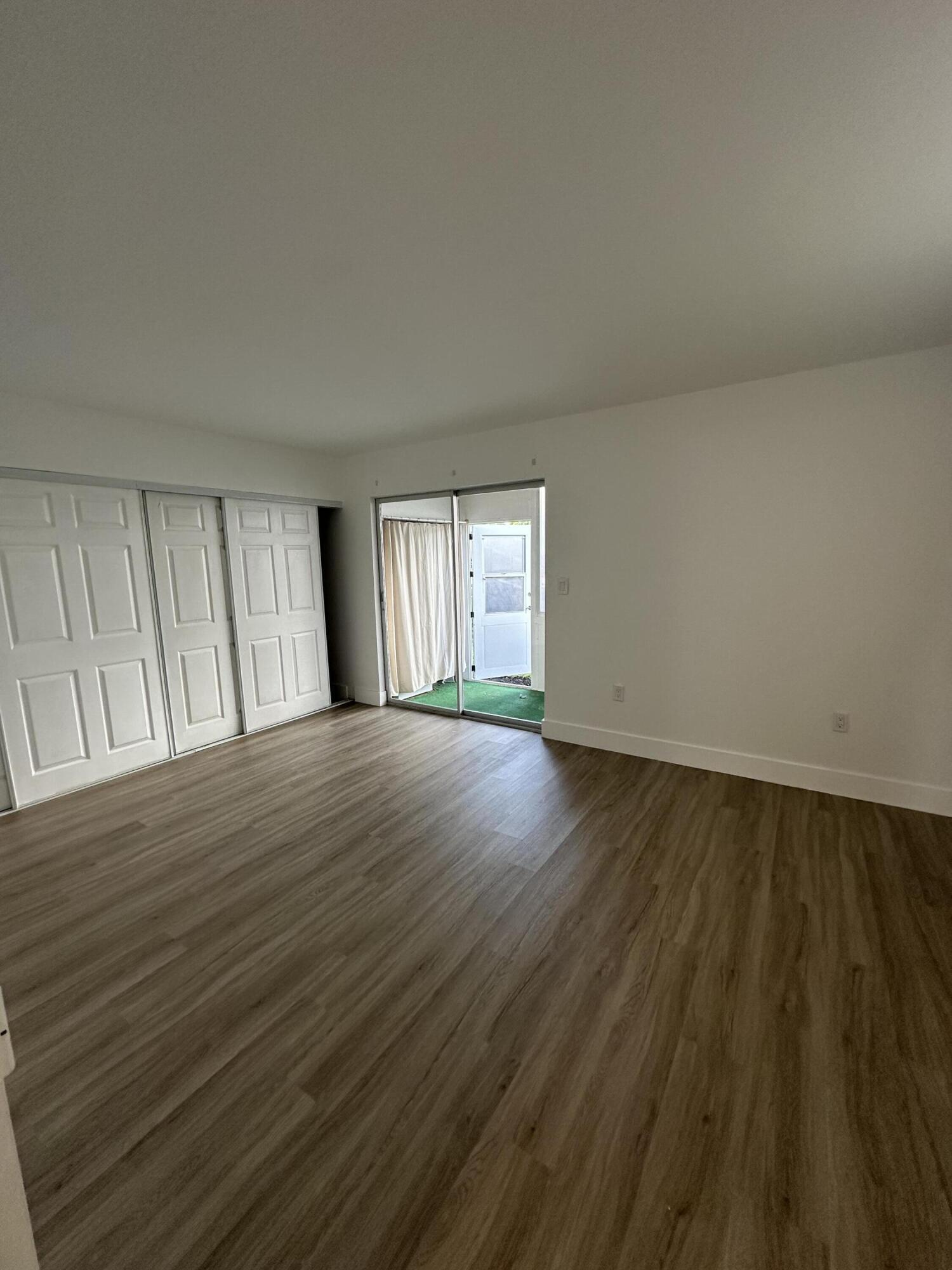 KINGS POINT MONACO CONDOS - Residential